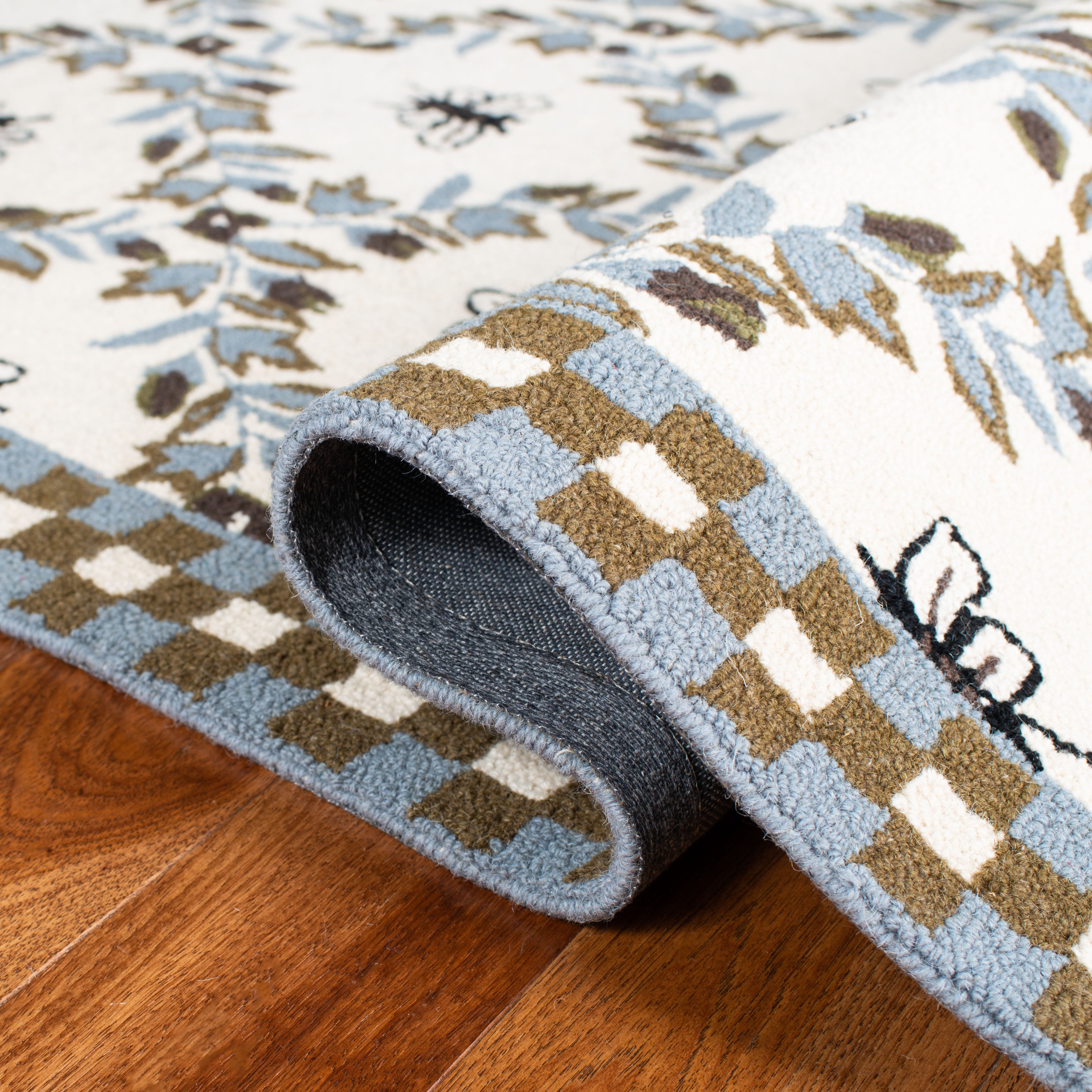 IVORY / LIGHT BLUE