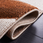BEIGE / BROWN