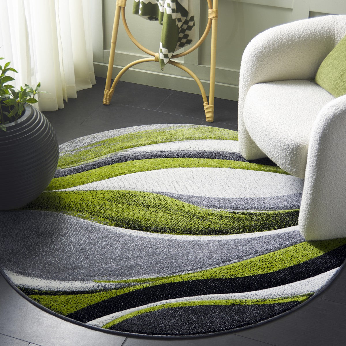 GREY / GREEN