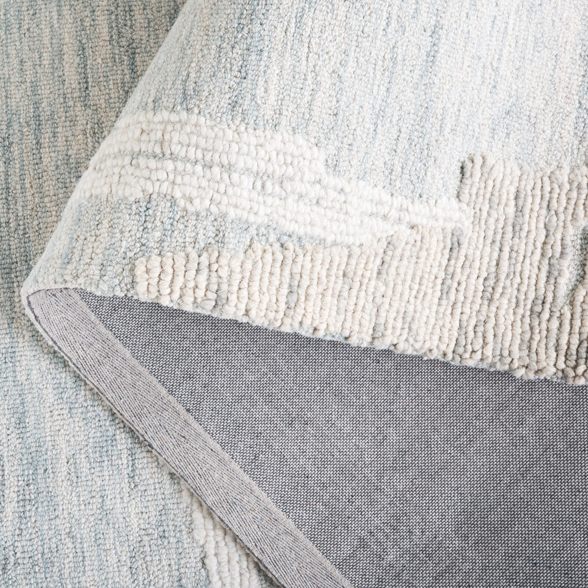 LIGHT BLUE / IVORY