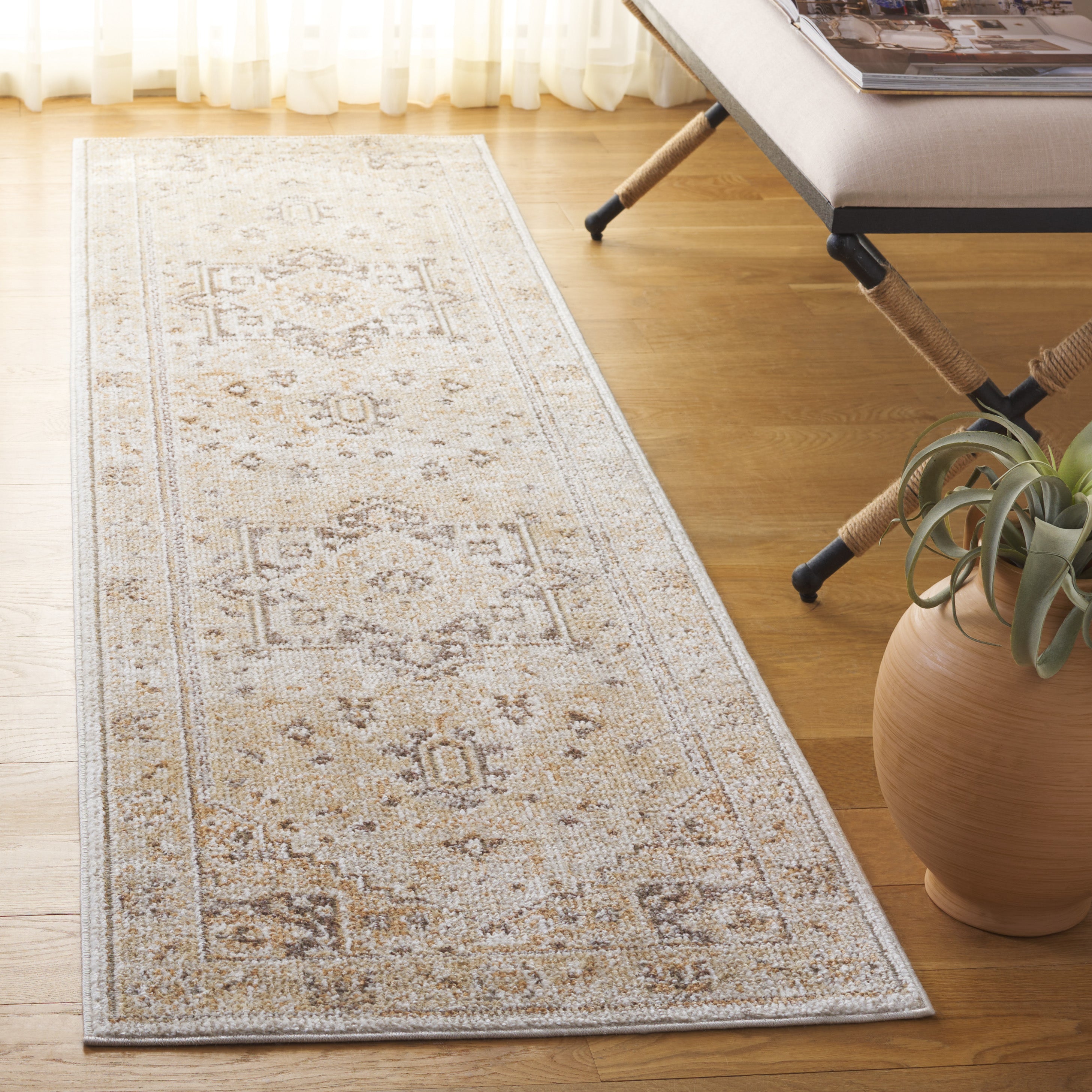 HAZEL 500 – BEIGE / BROWN