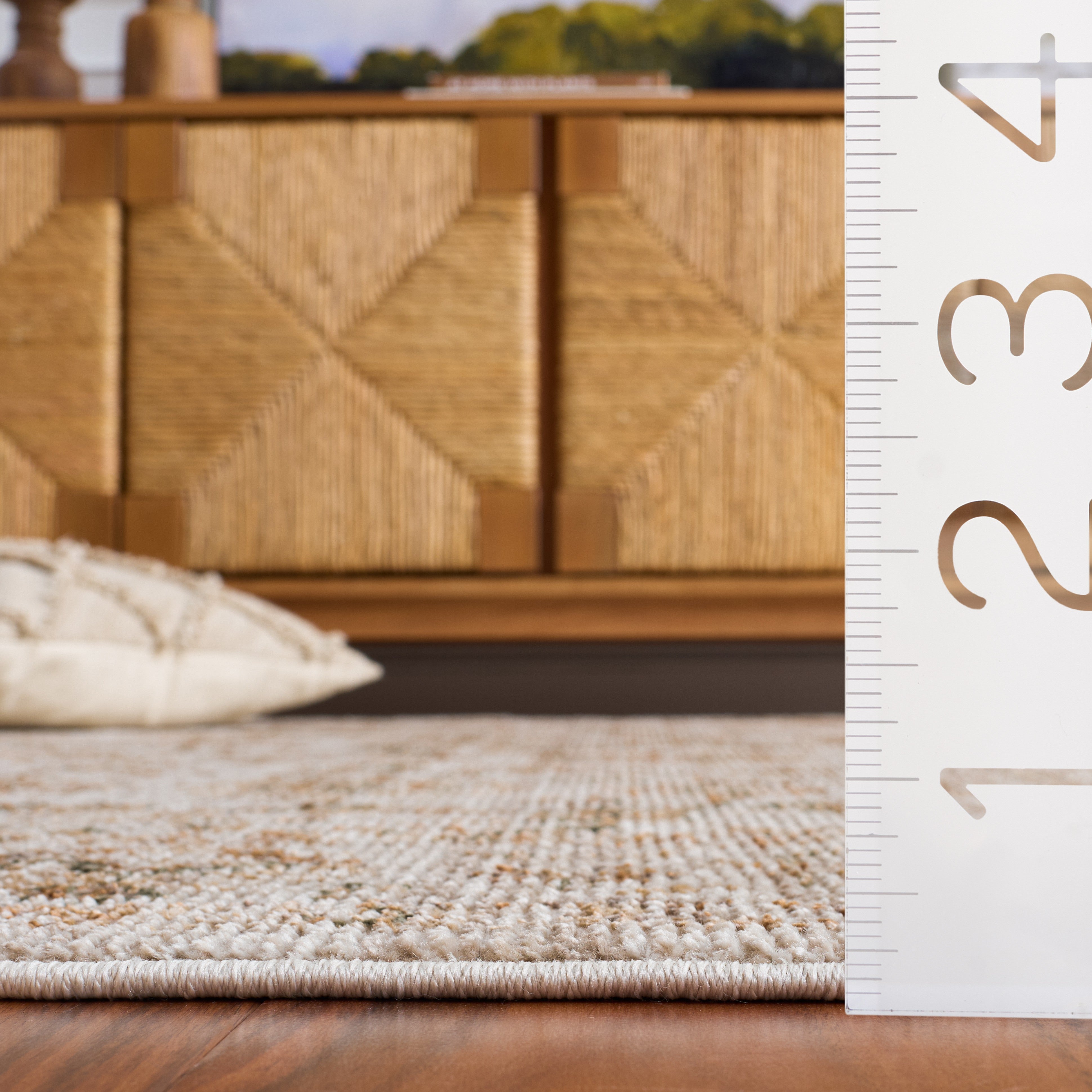 IVORY / BEIGE