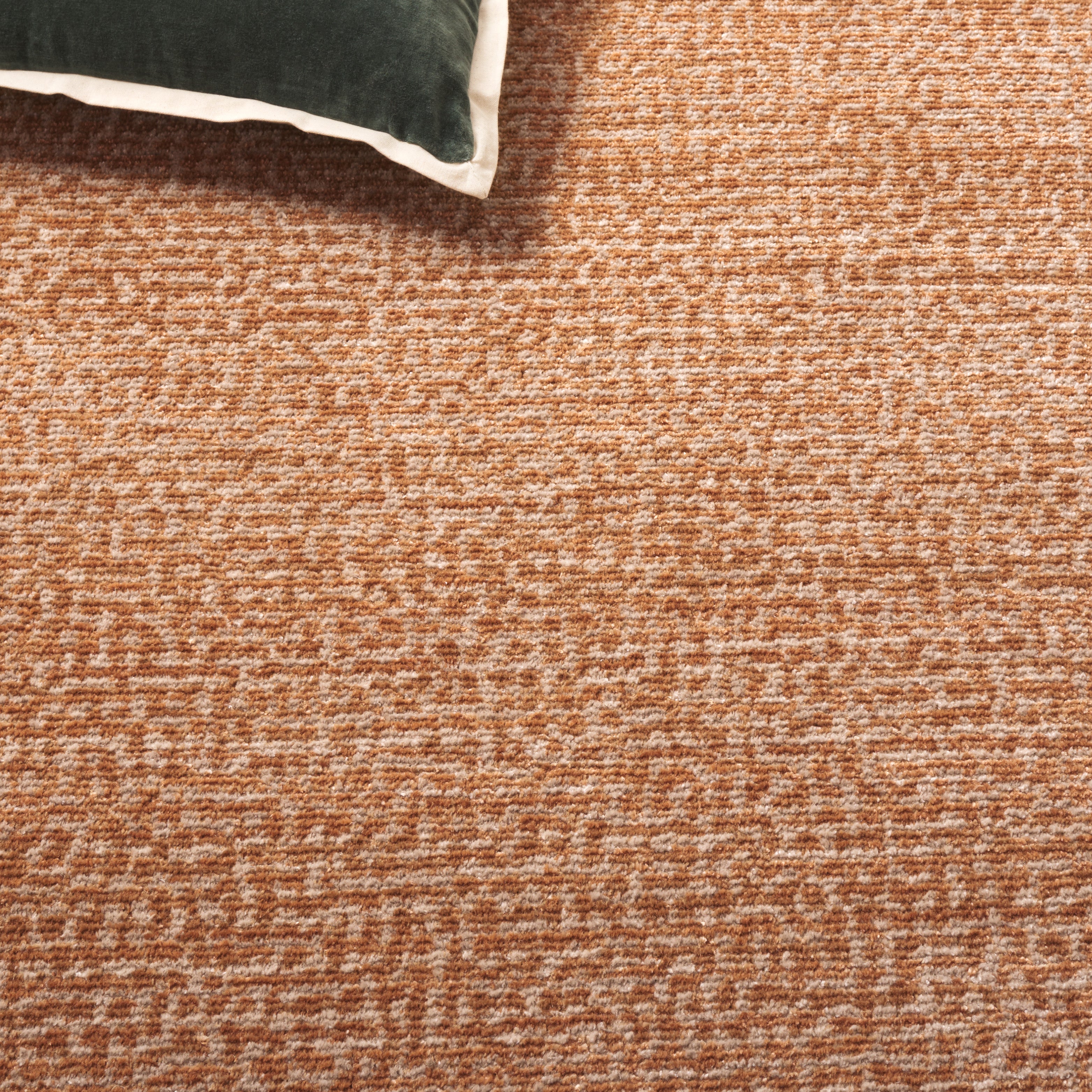 HAZEL 516 – GOLD / BEIGE