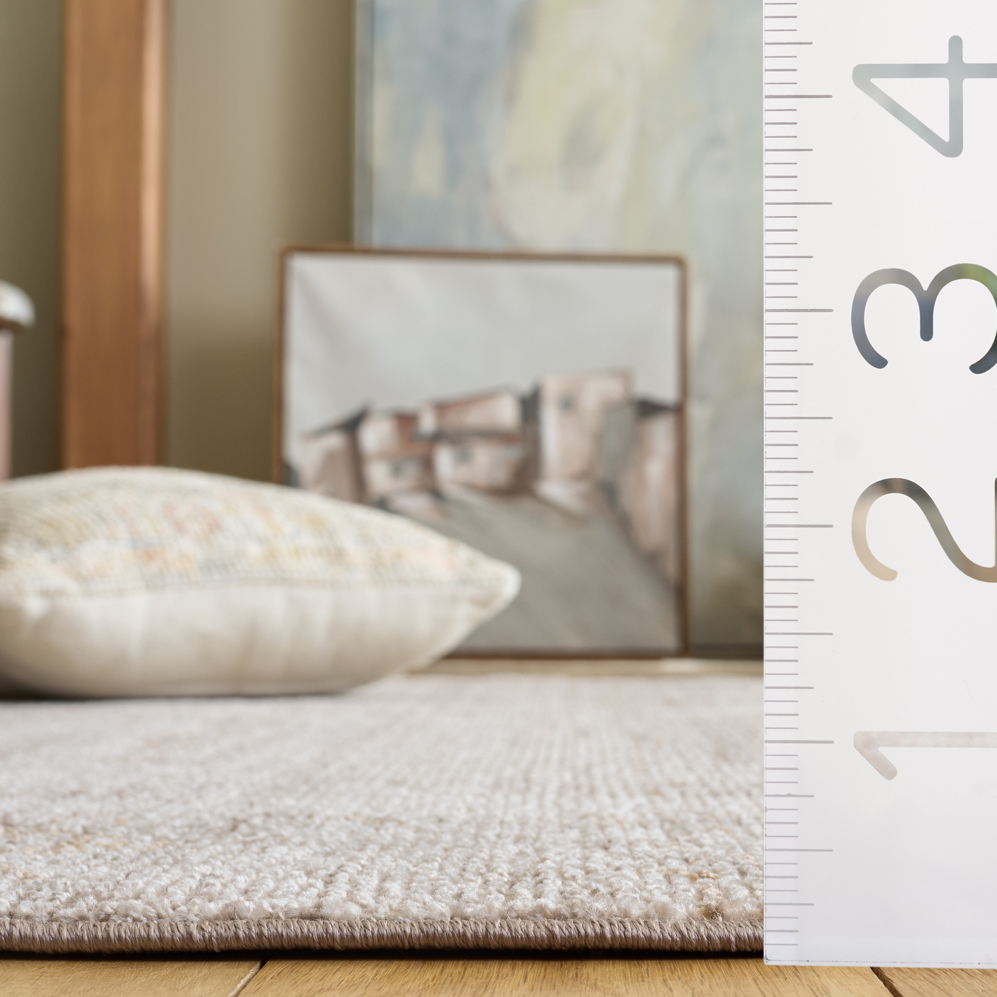 HAZEL 520 – BEIGE / IVORY