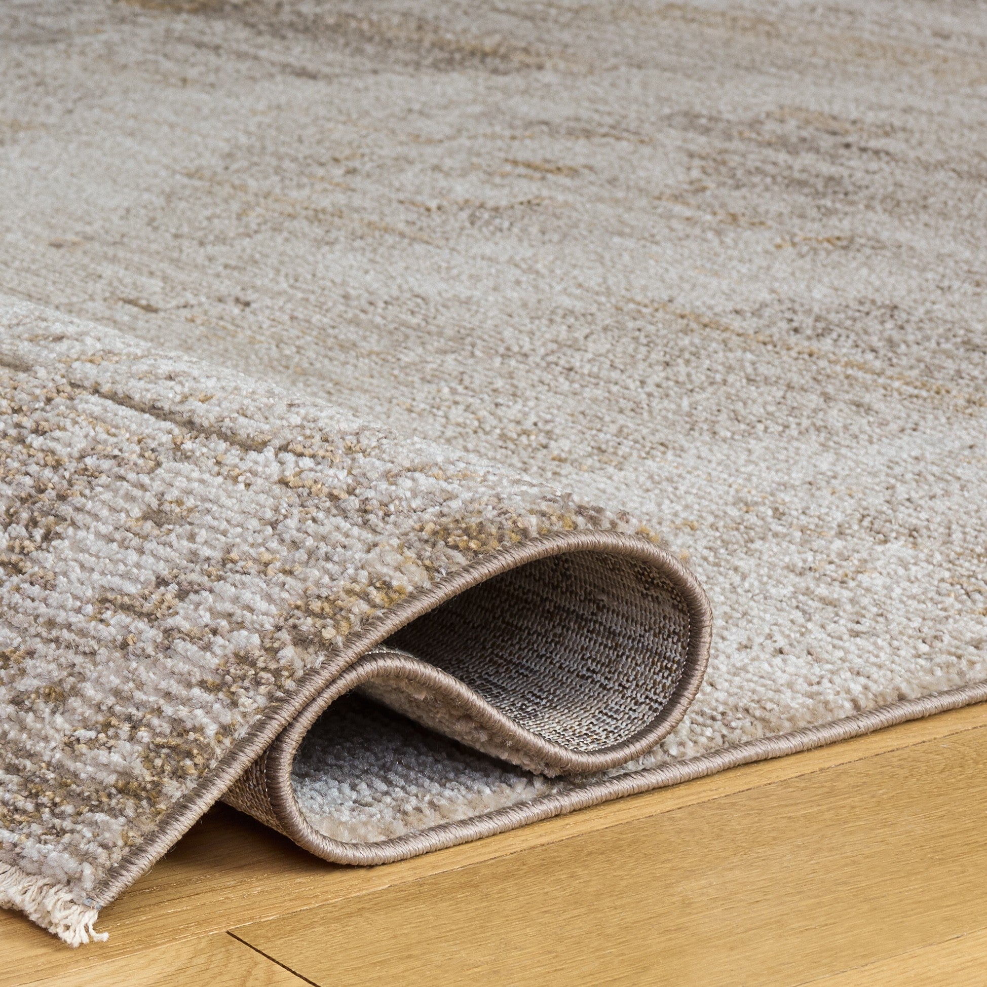 HAZEL 520 – BEIGE / IVORY
