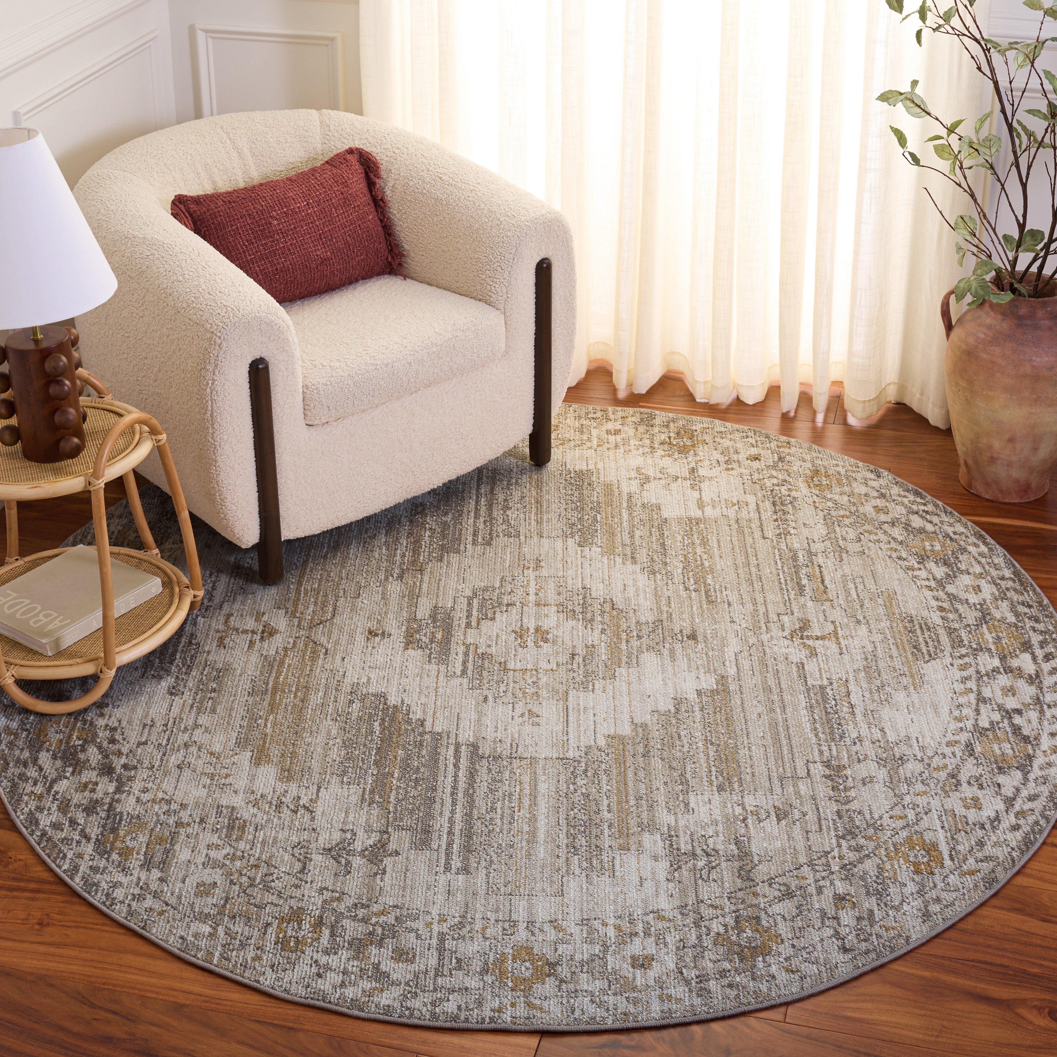 HAZEL 520 – BEIGE / IVORY