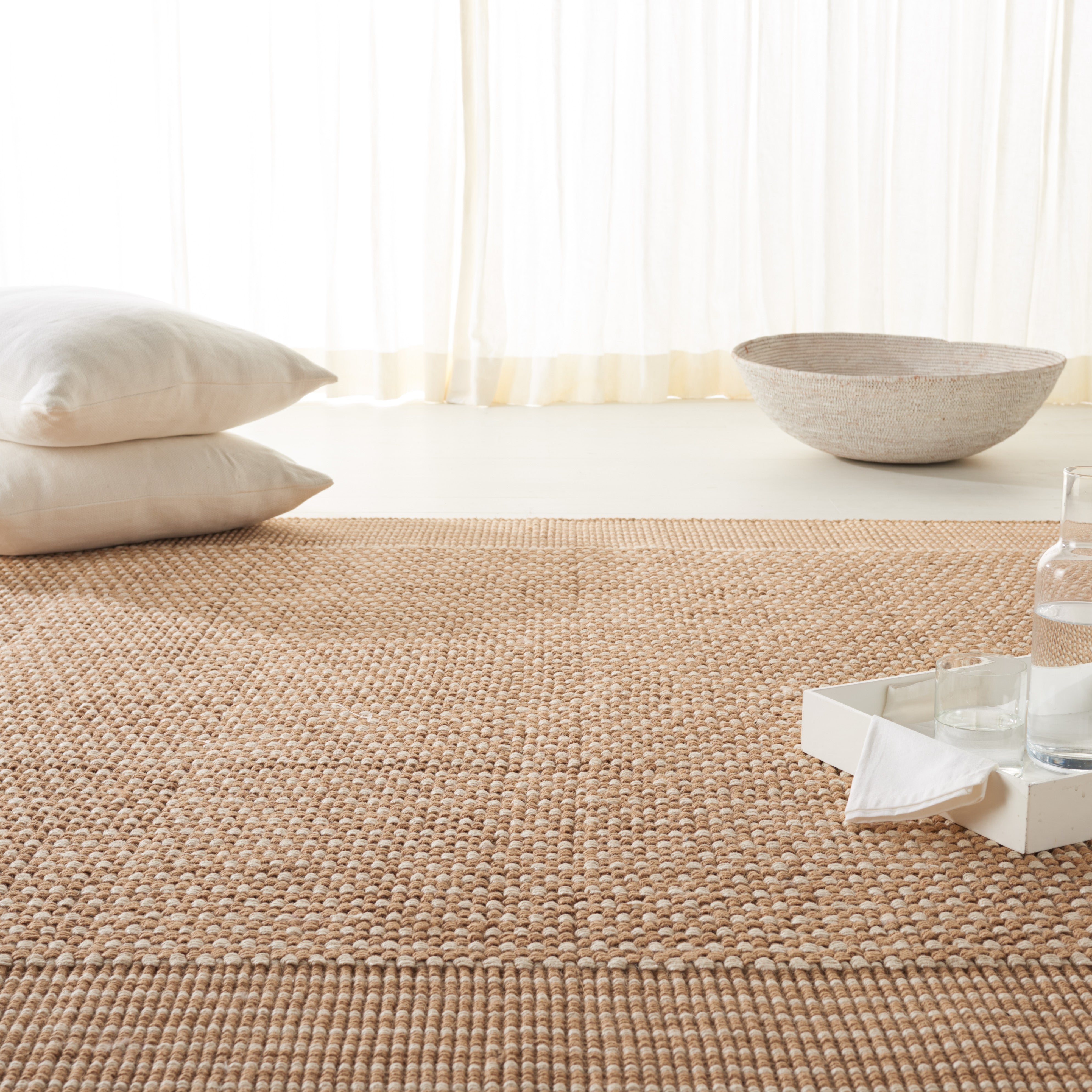 IVORY / BEIGE