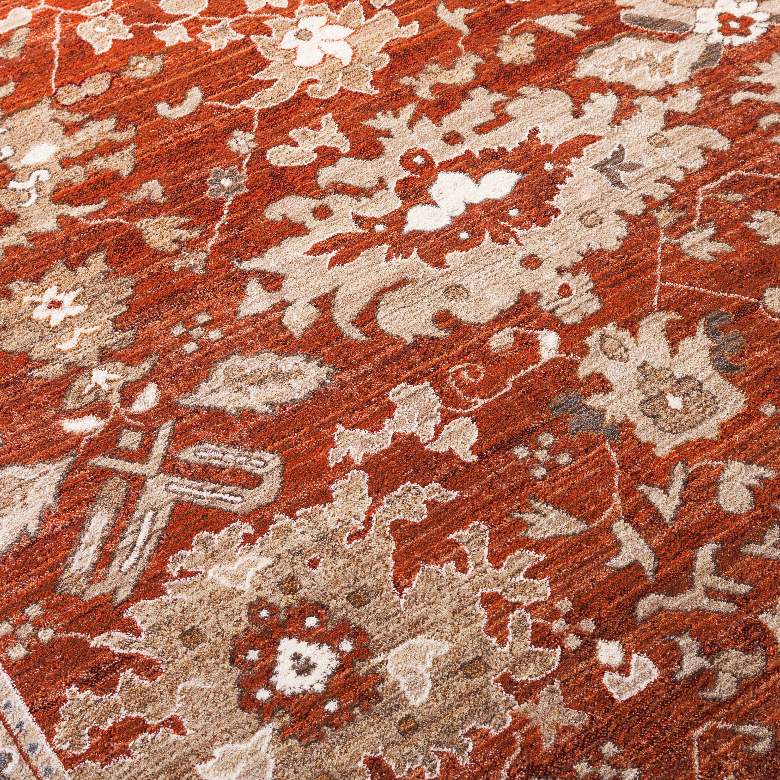 RUST / IVORY