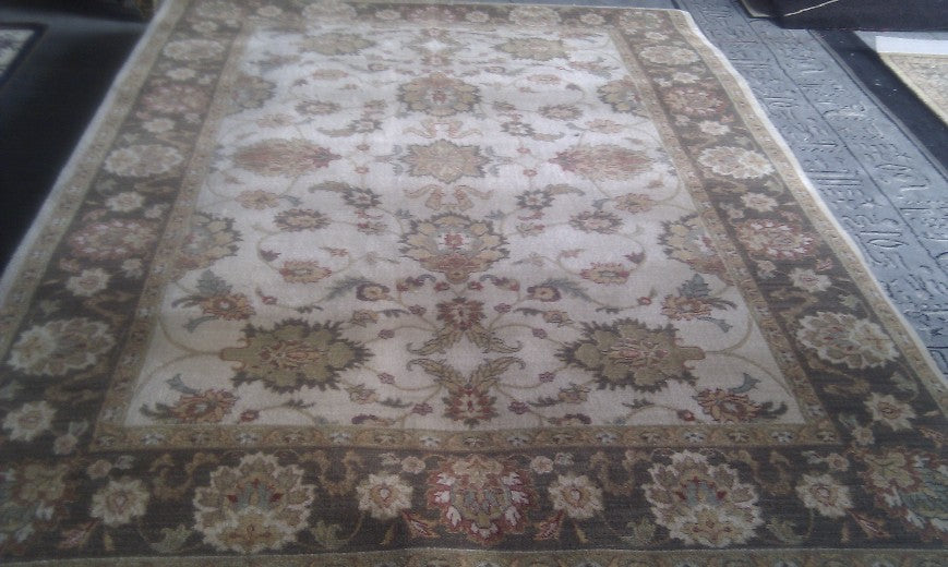IVORY / BROWN