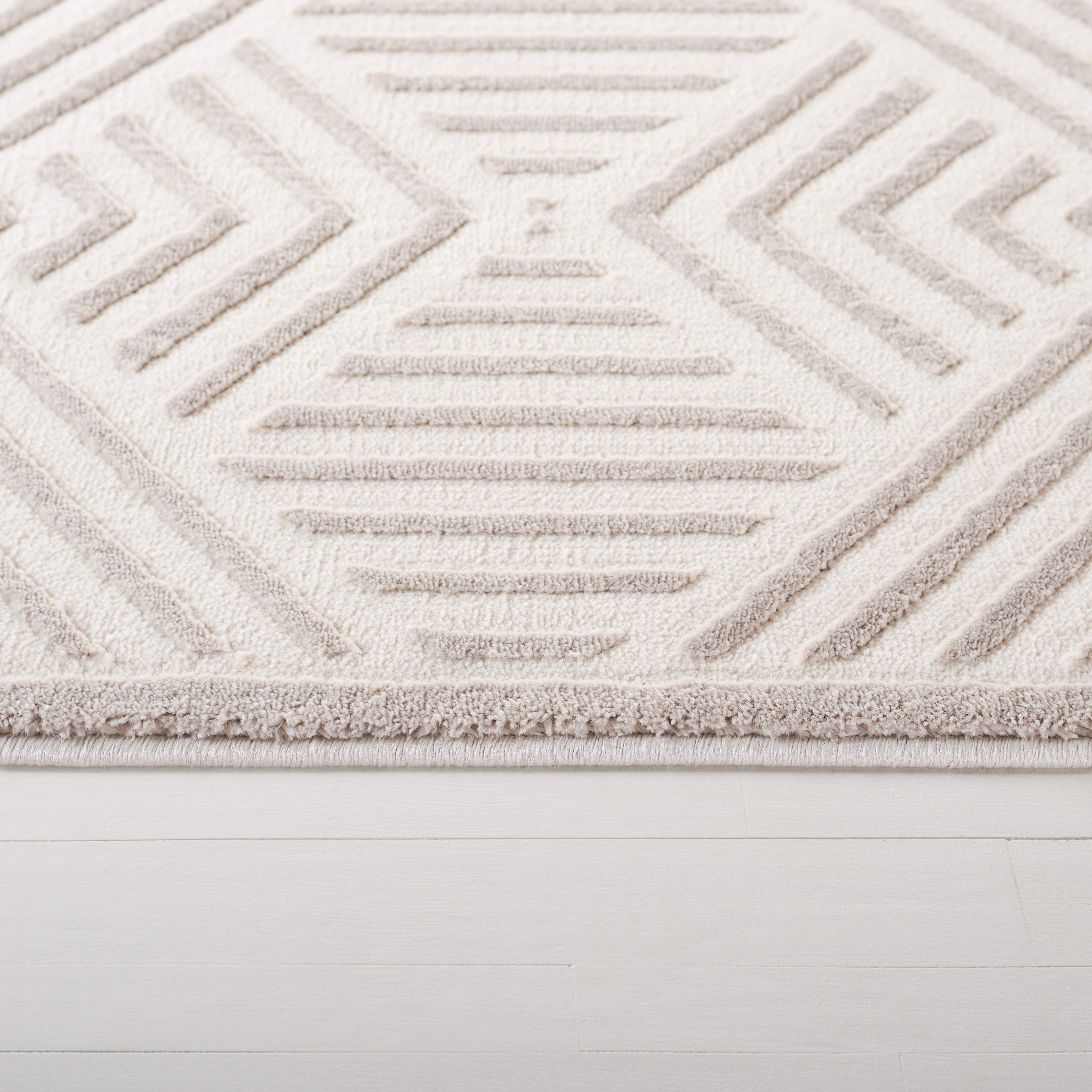 IVORY / BEIGE