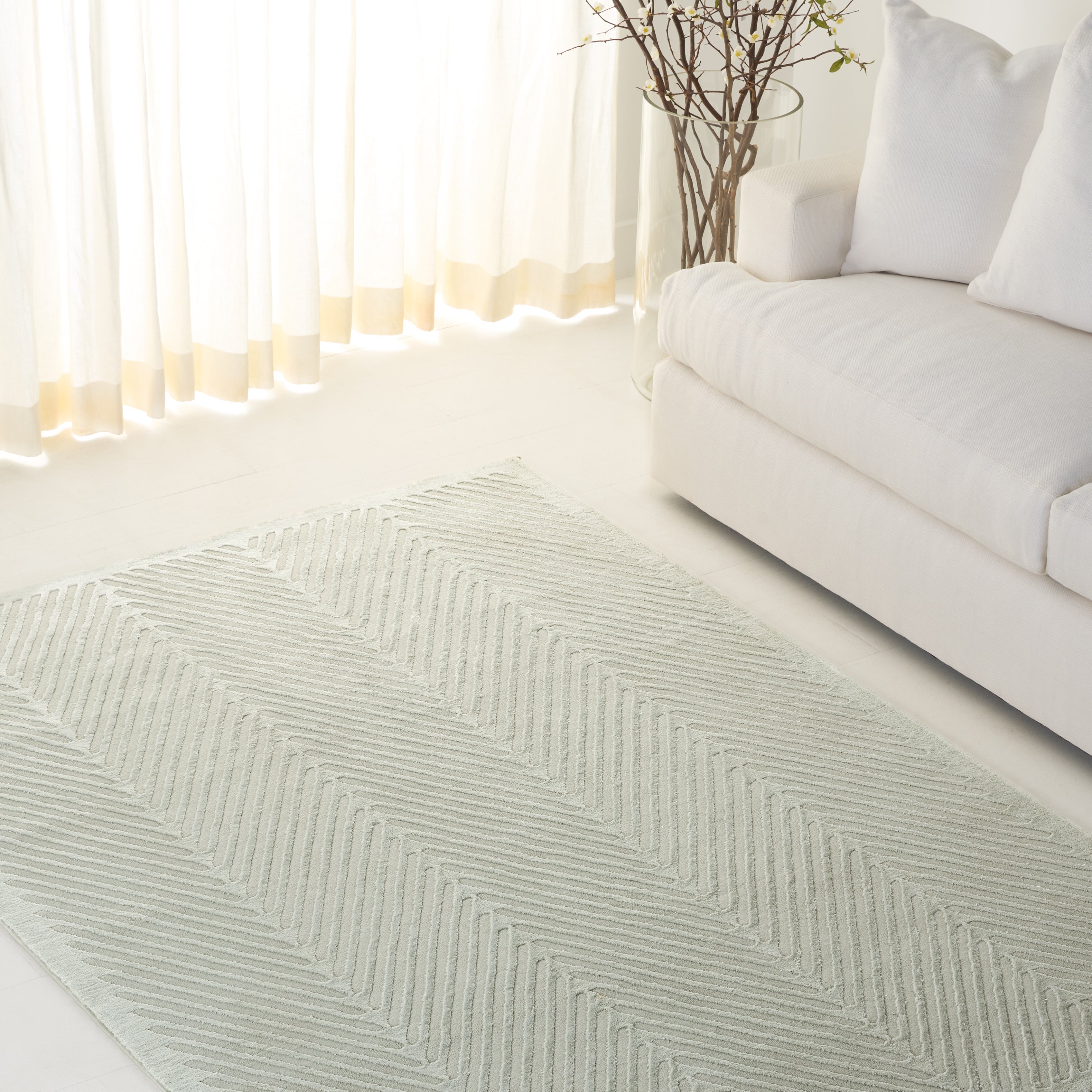LIGHT GREEN