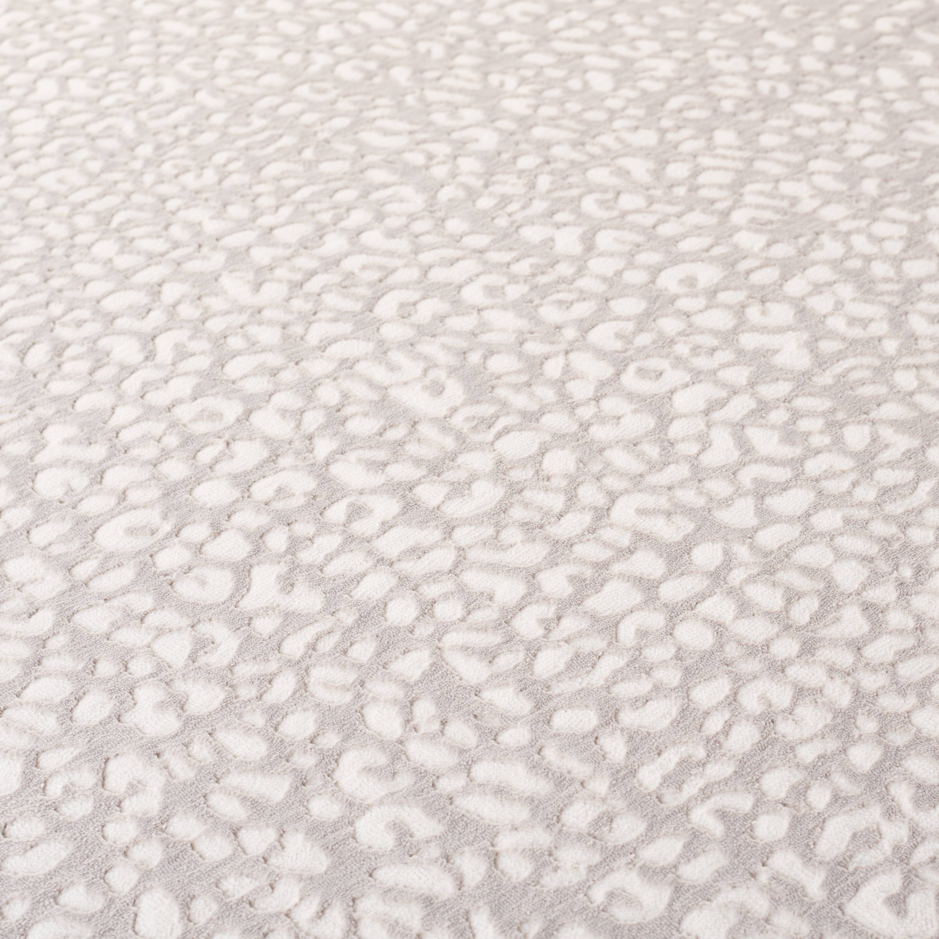 BEIGE / IVORY