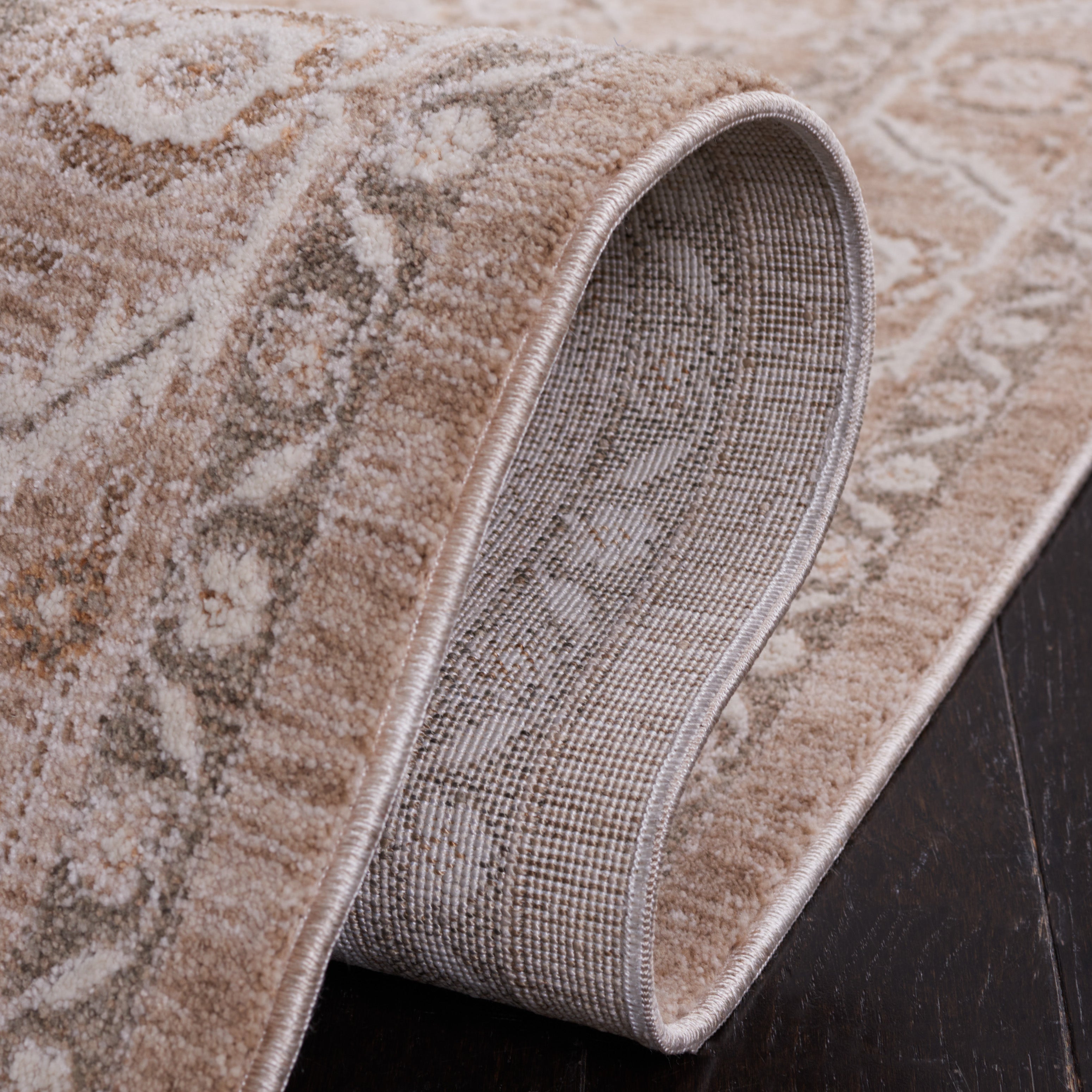 BEIGE / IVORY