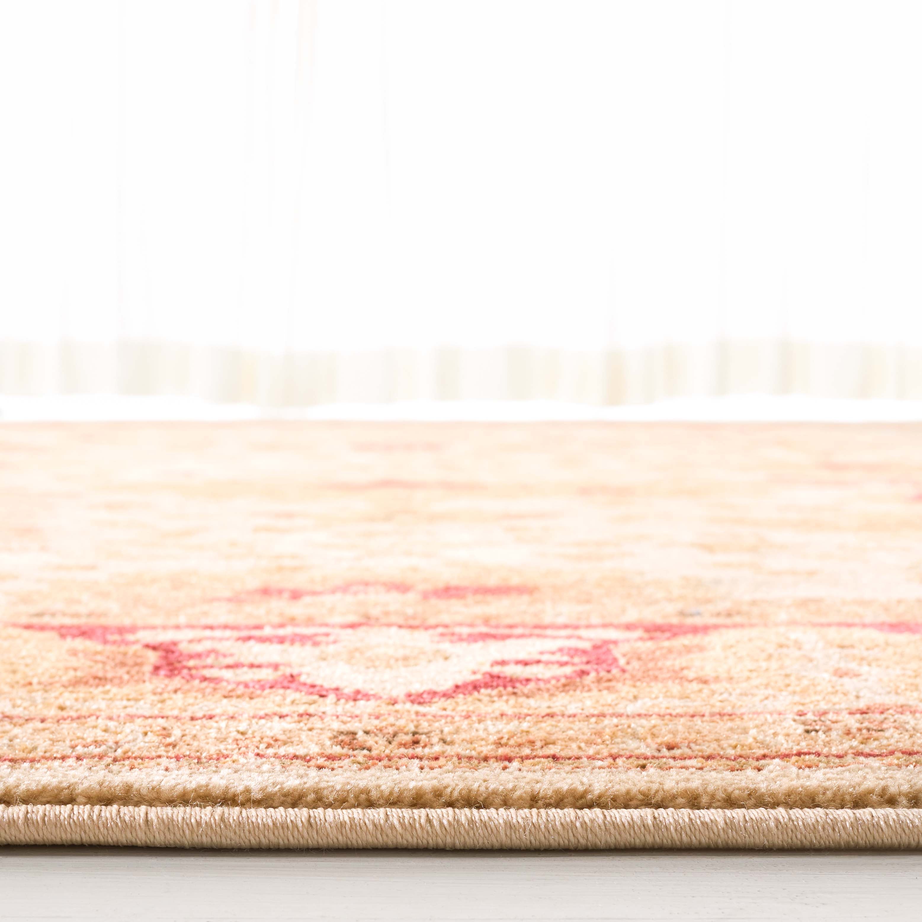 CREME / RED