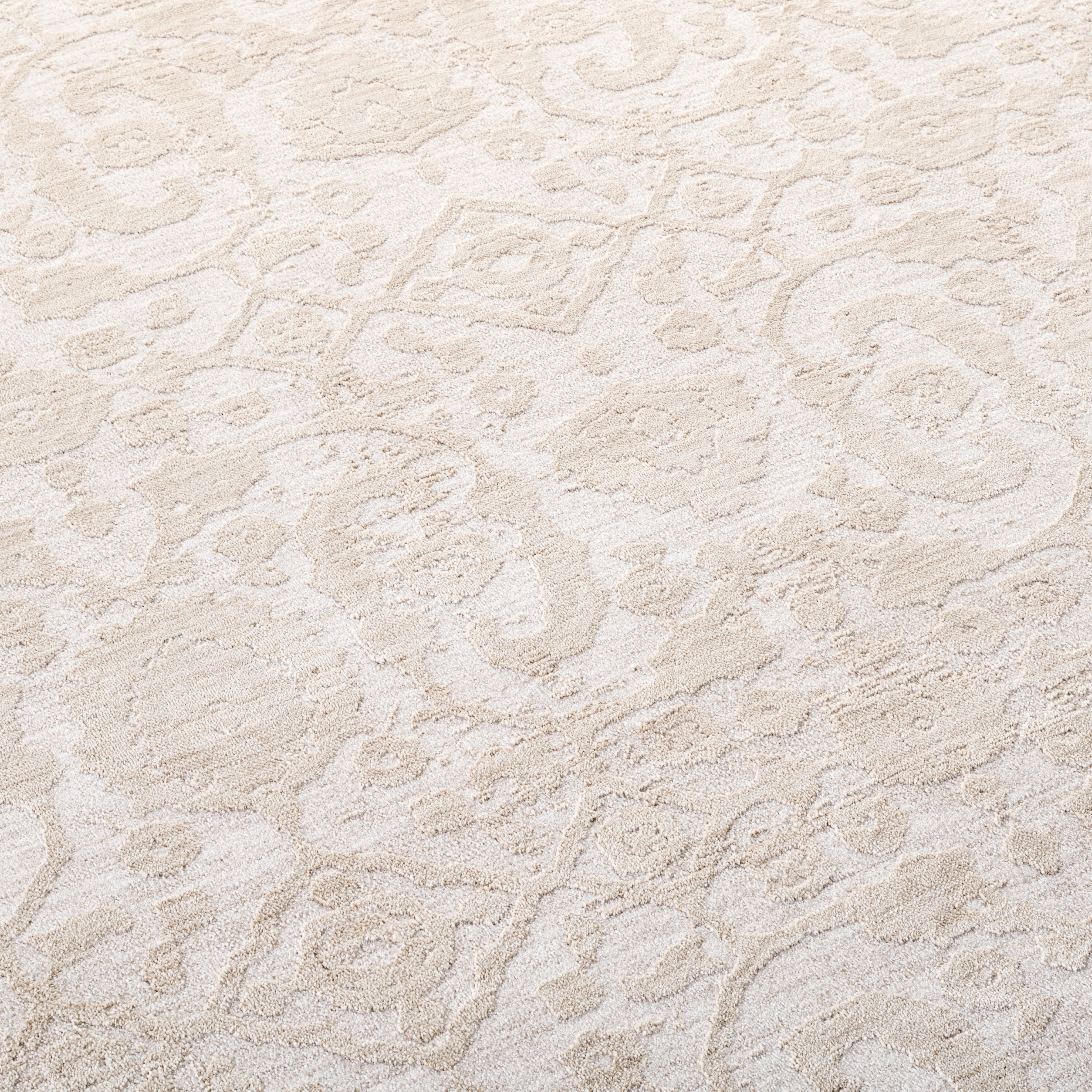 BEIGE / IVORY