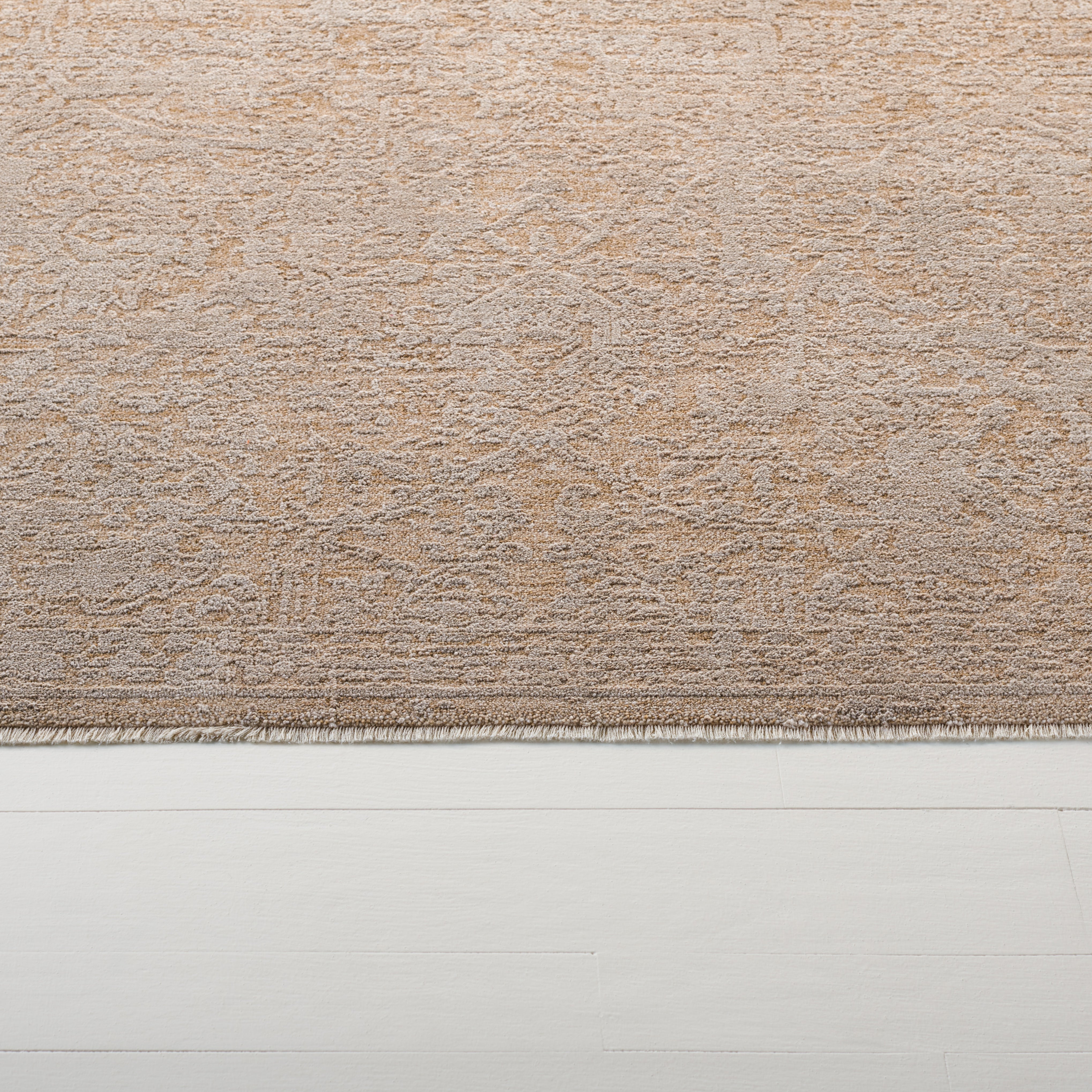 BEIGE / IVORY