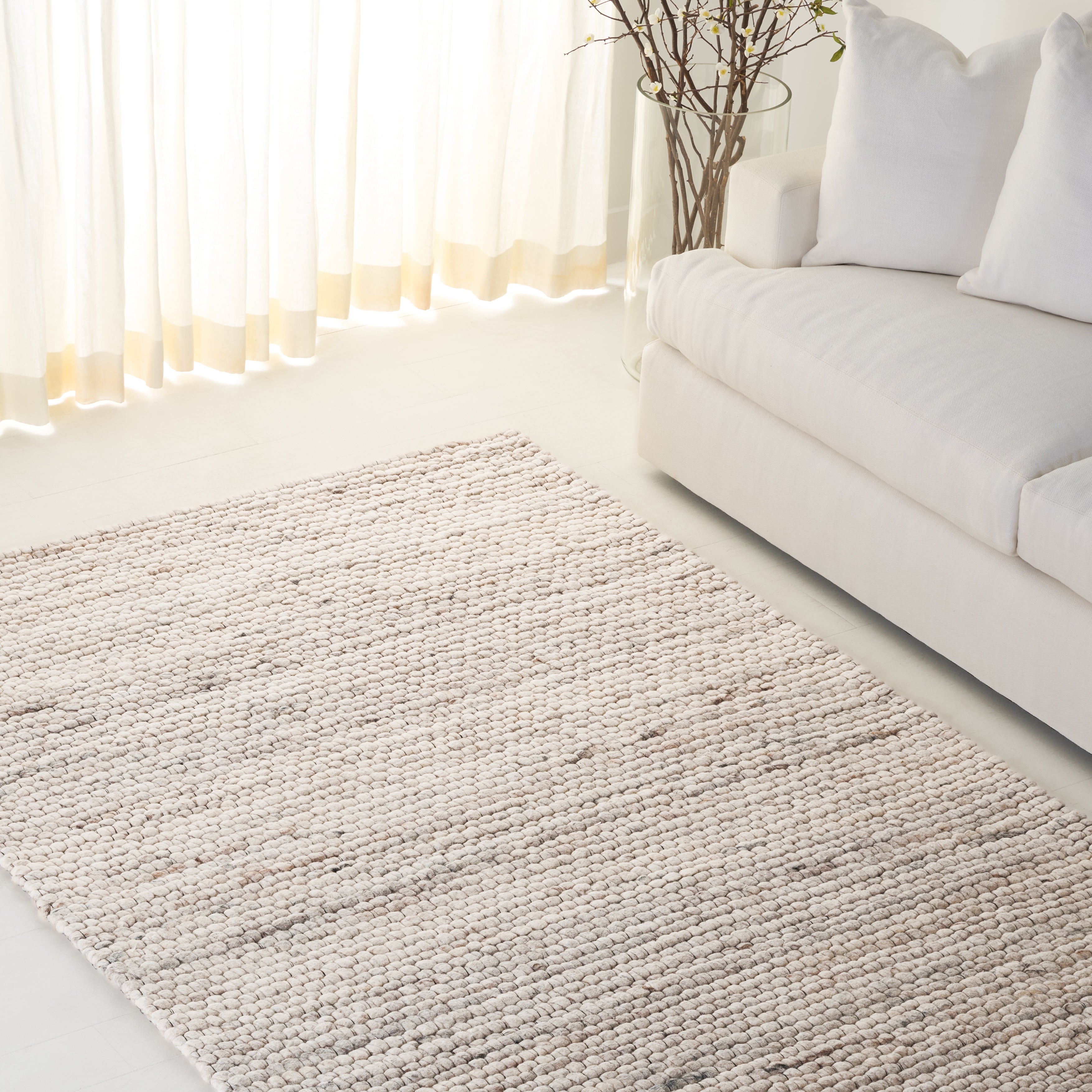 BEIGE / IVORY
