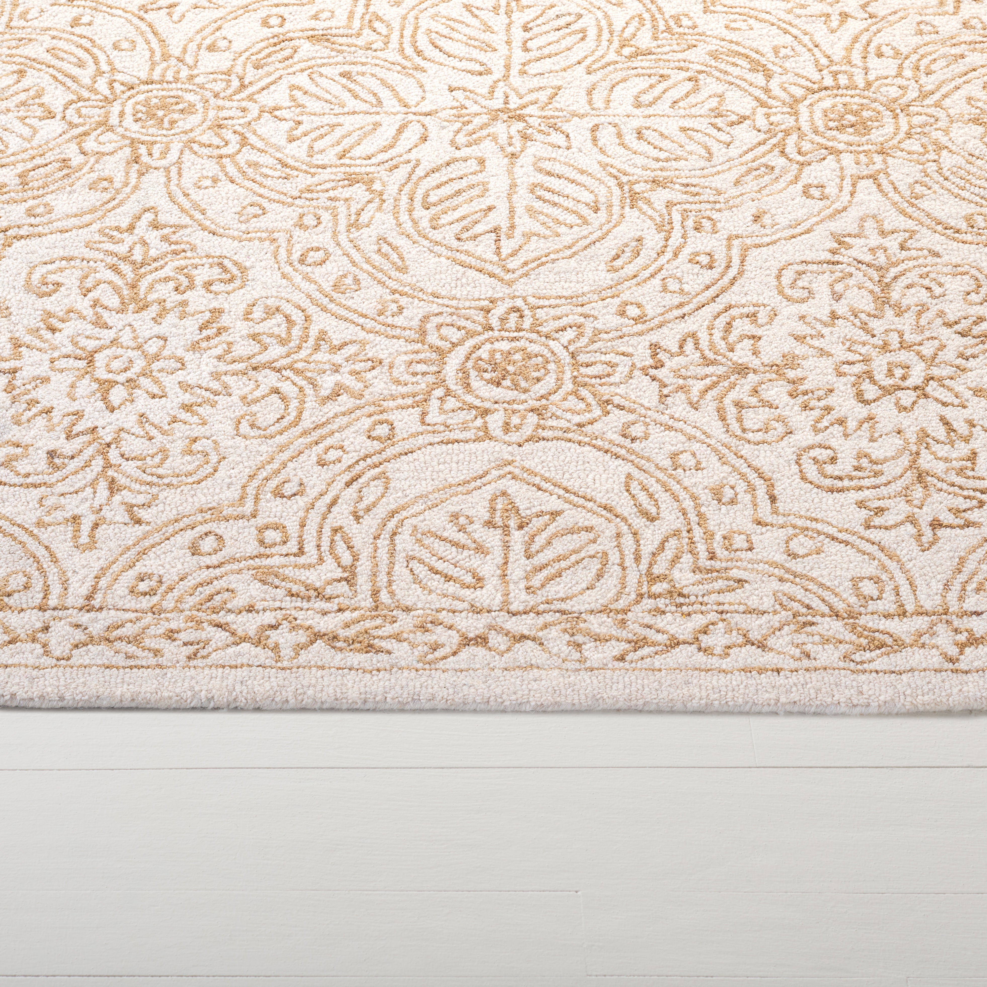 IVORY / GOLD