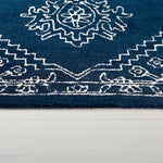NAVY / IVORY