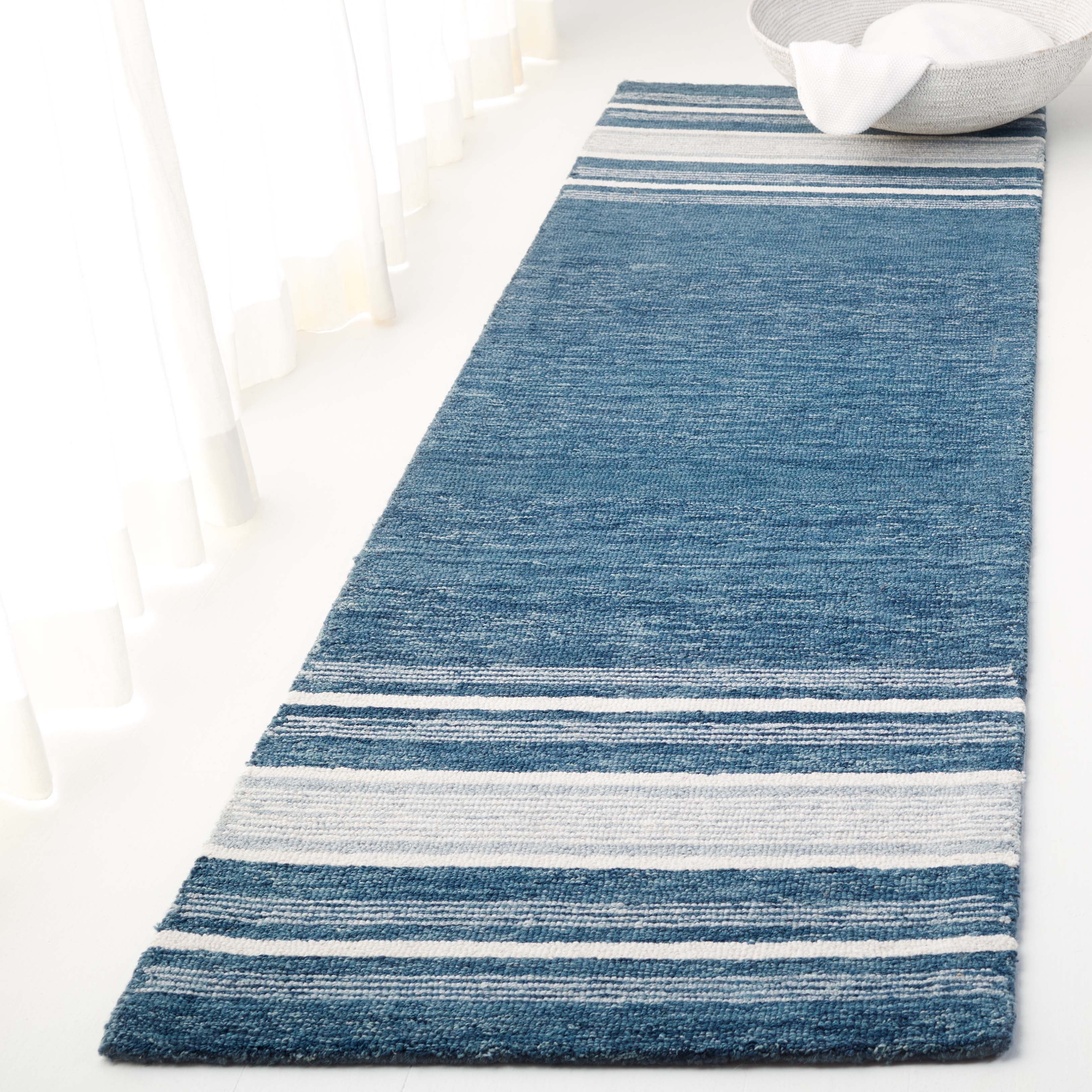 BLUE / IVORY