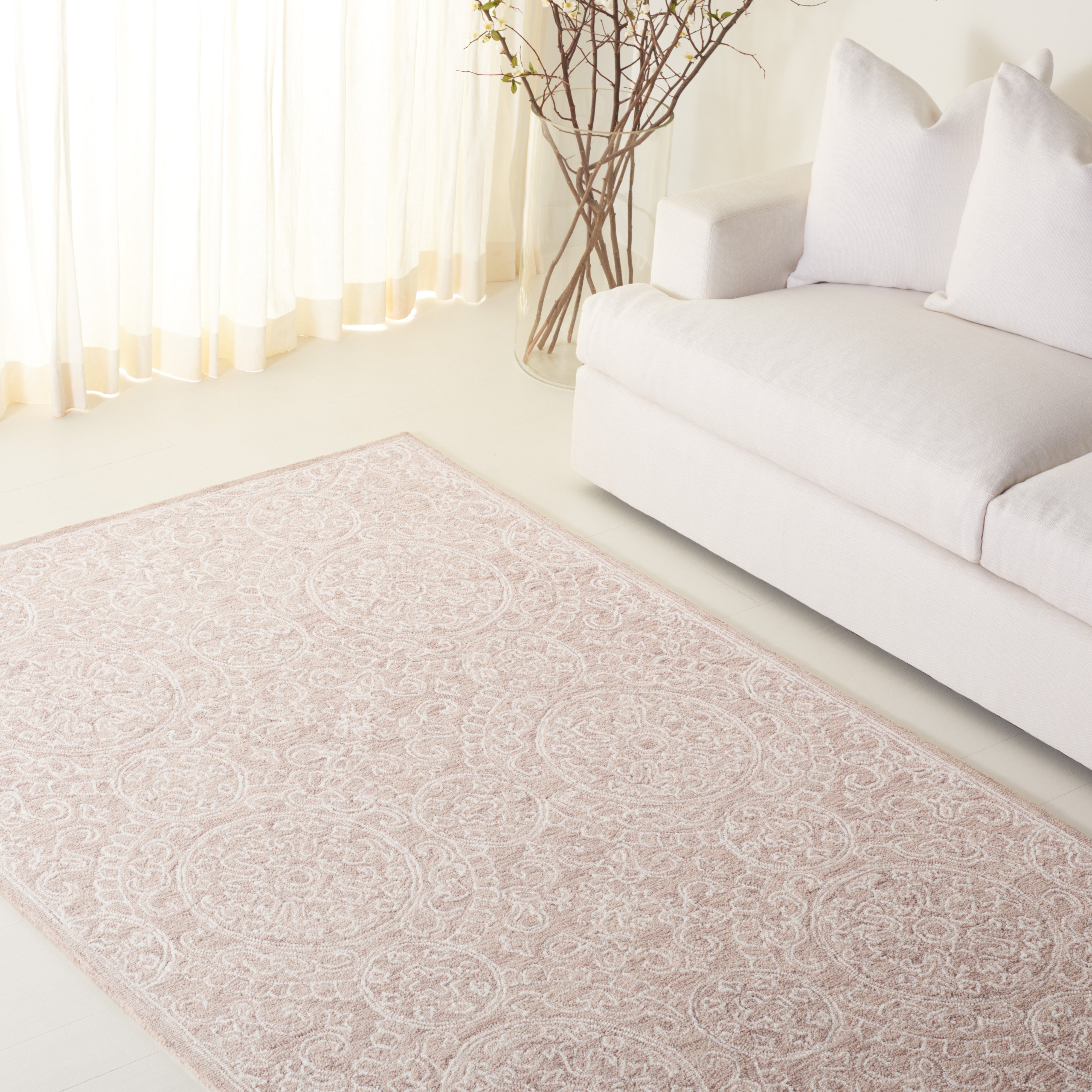 BEIGE / IVORY