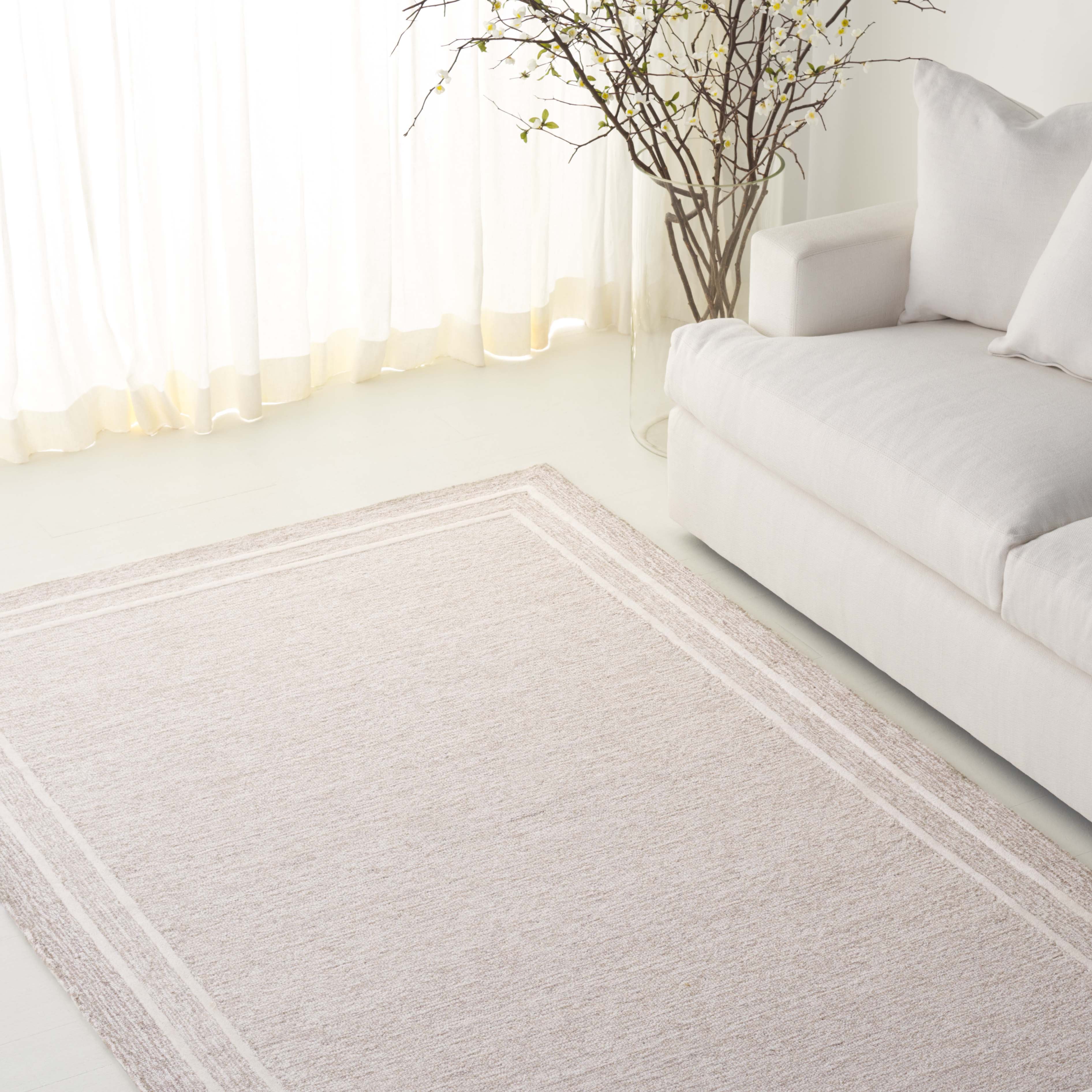 BEIGE / IVORY
