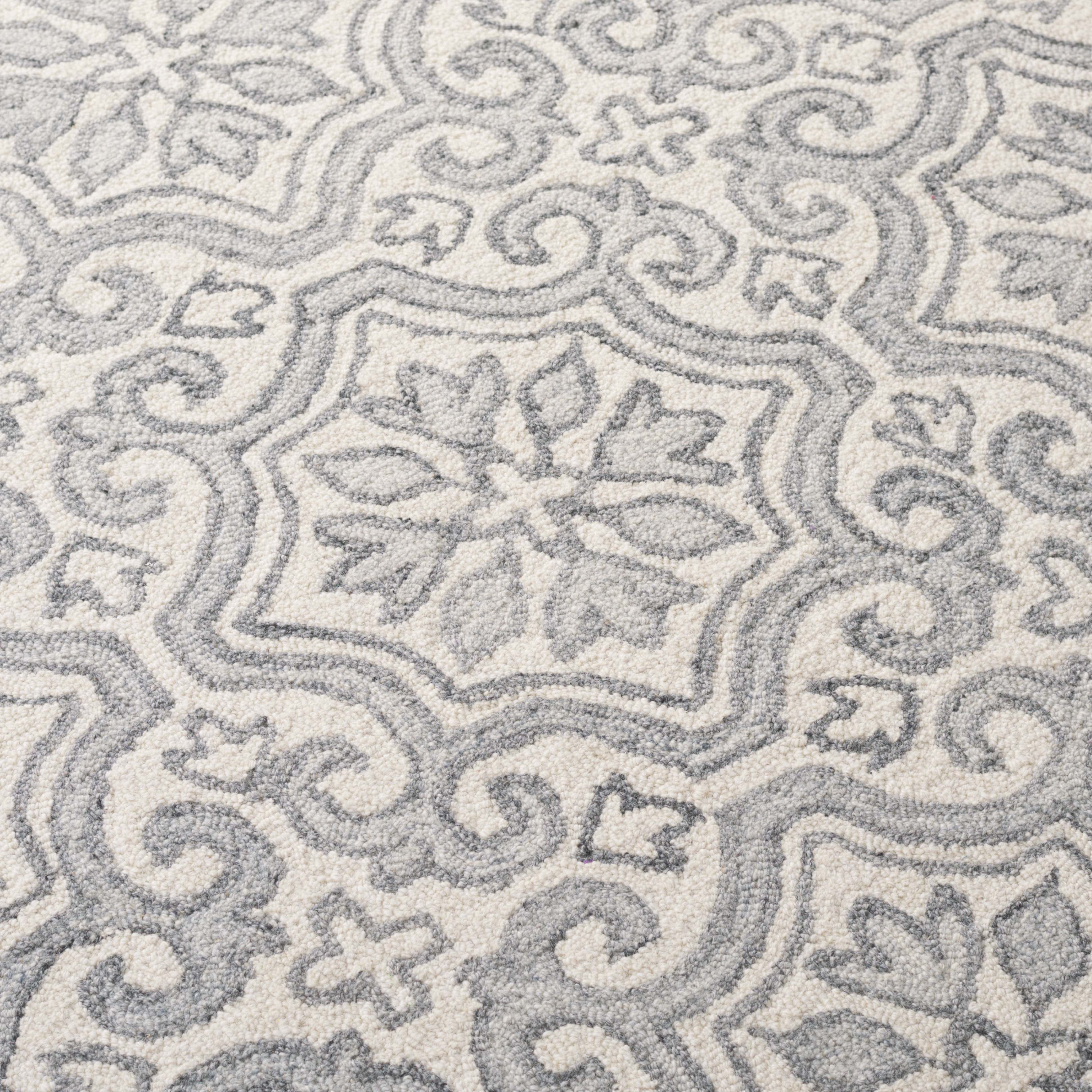 GREY / IVORY