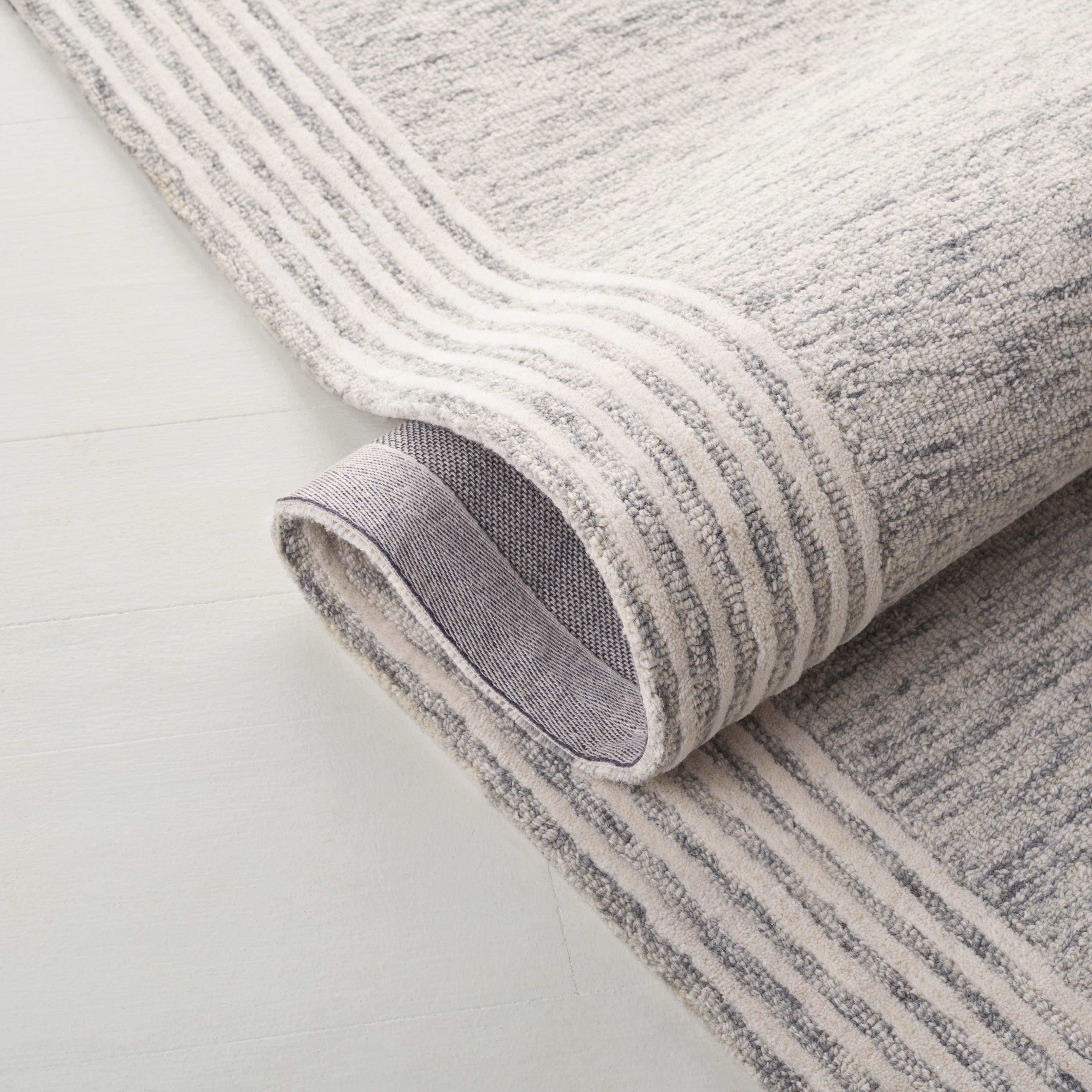 GREY / IVORY
