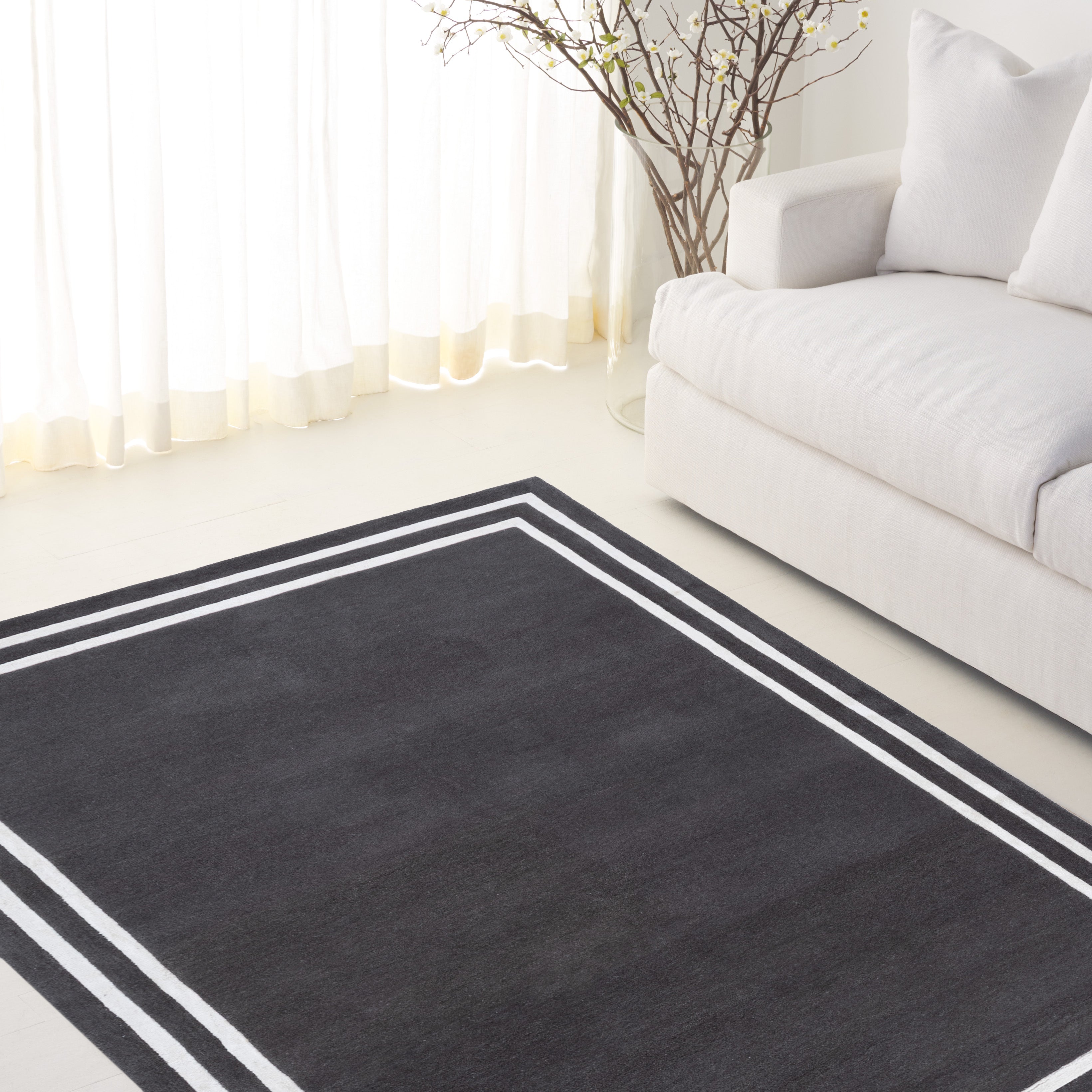 DARK GREY / IVORY
