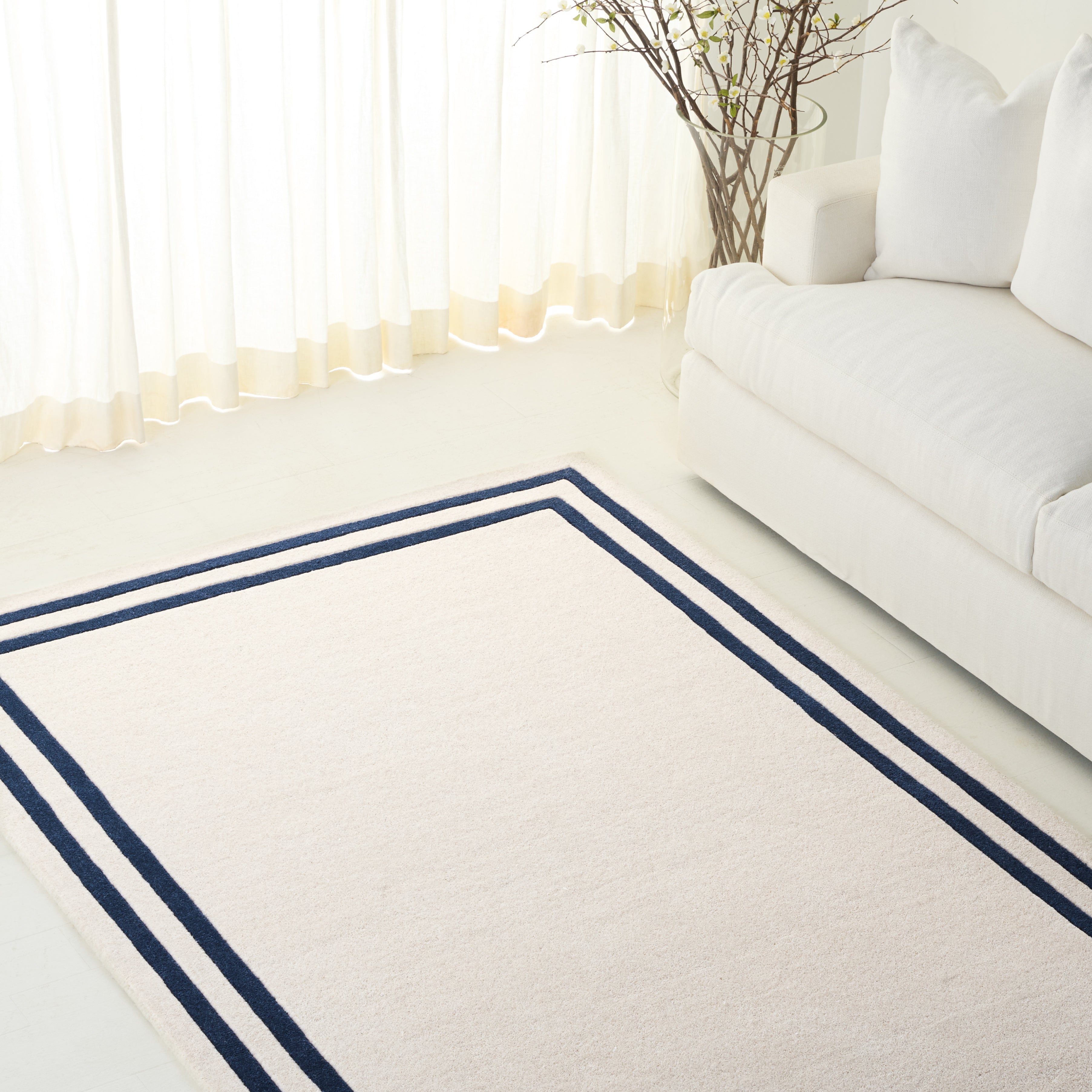 IVORY / NAVY