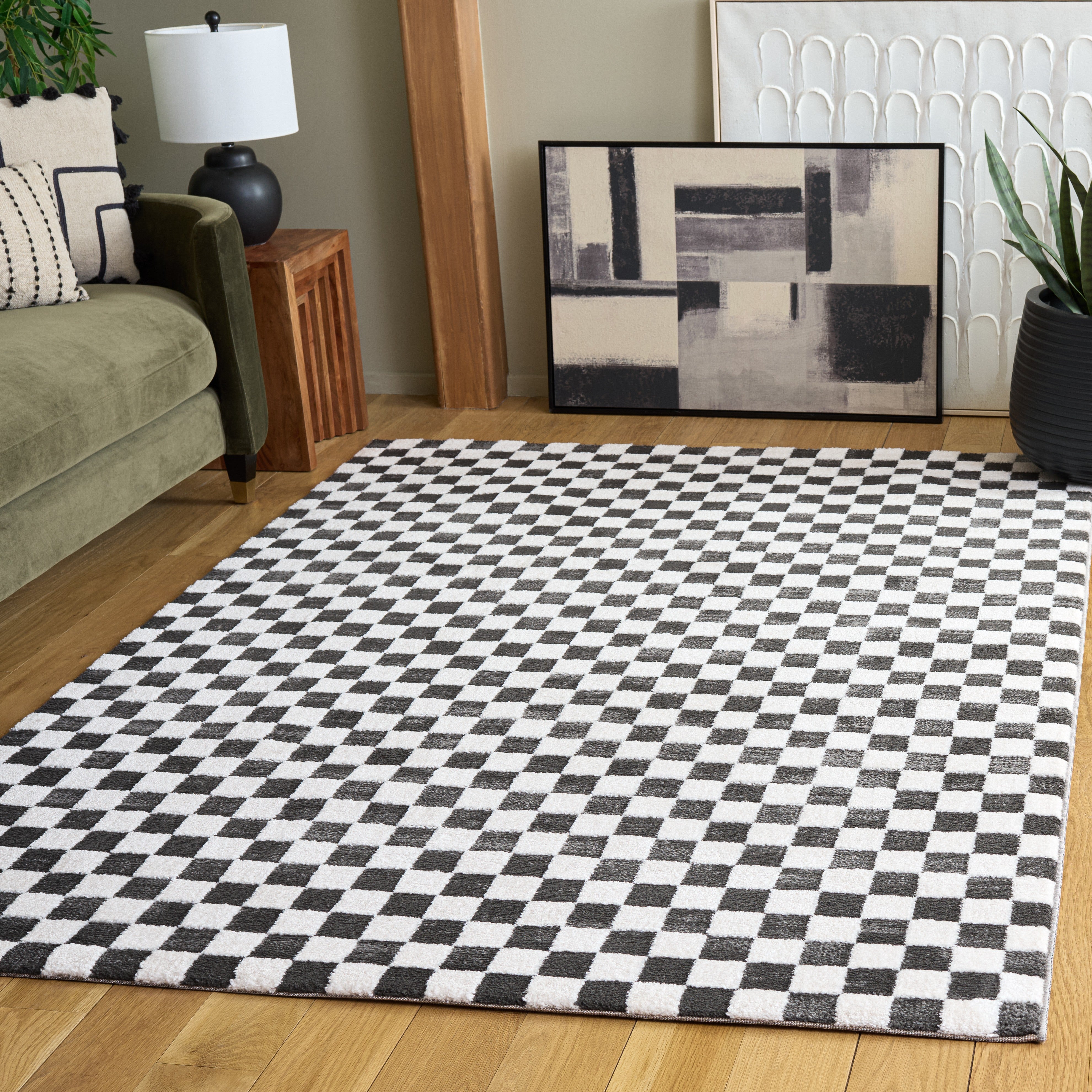 LUNARA 300 – BLACK / IVORY