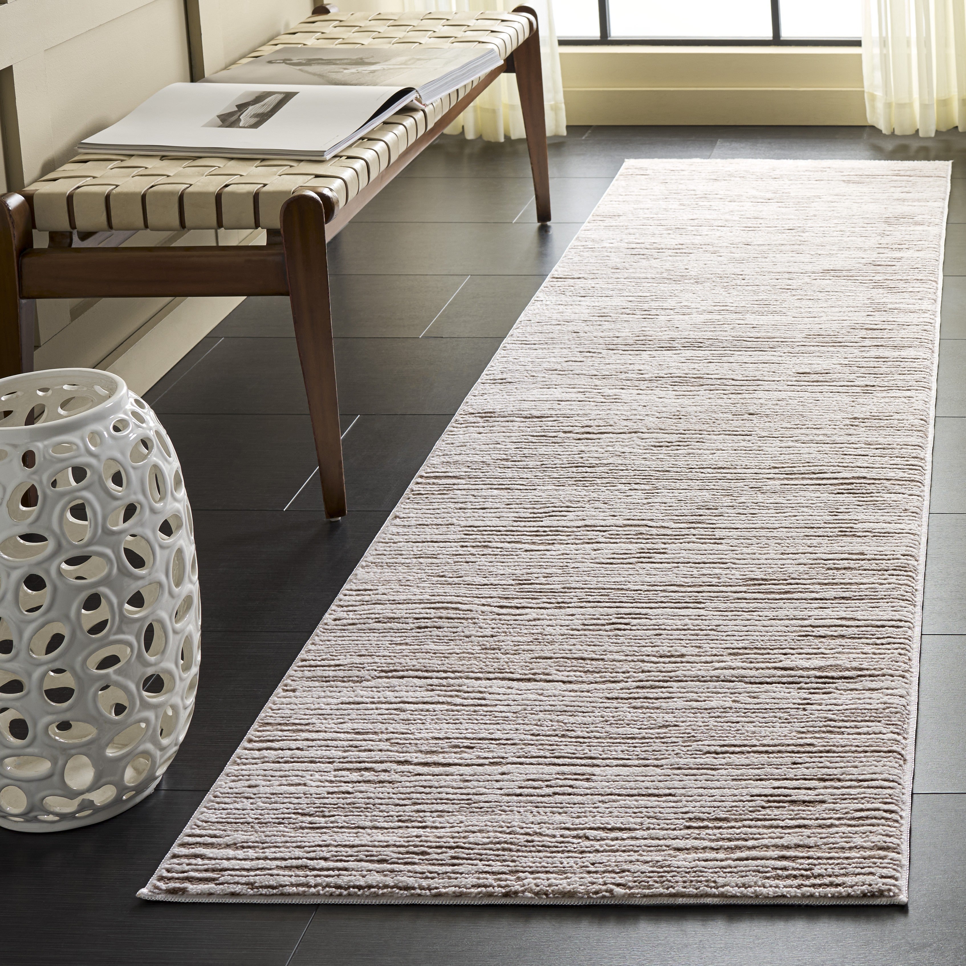 LUNARA 302 – BEIGE / IVORY