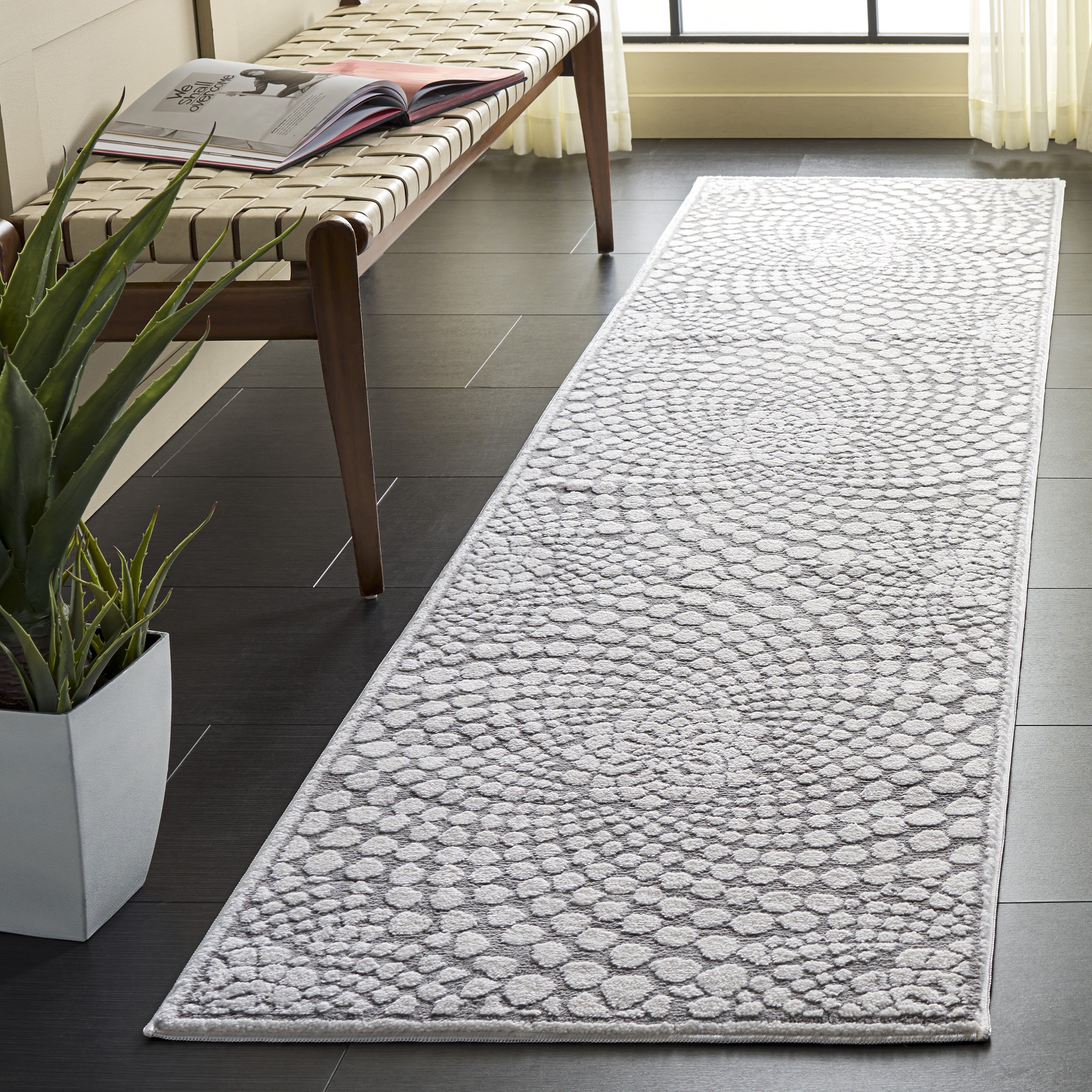 LUNARA 312 – GREY / IVORY