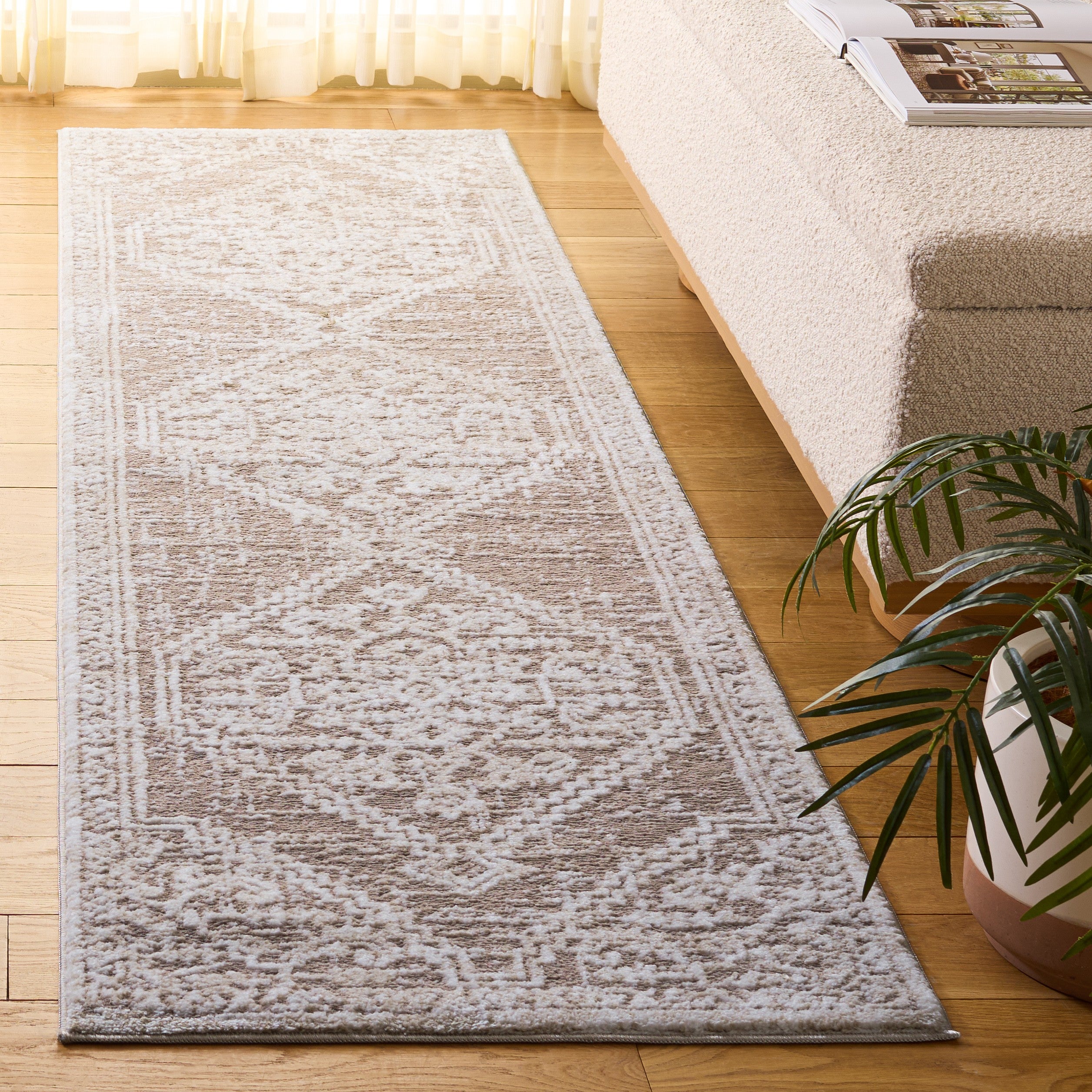 LUNARA 316 – IVORY / BEIGE