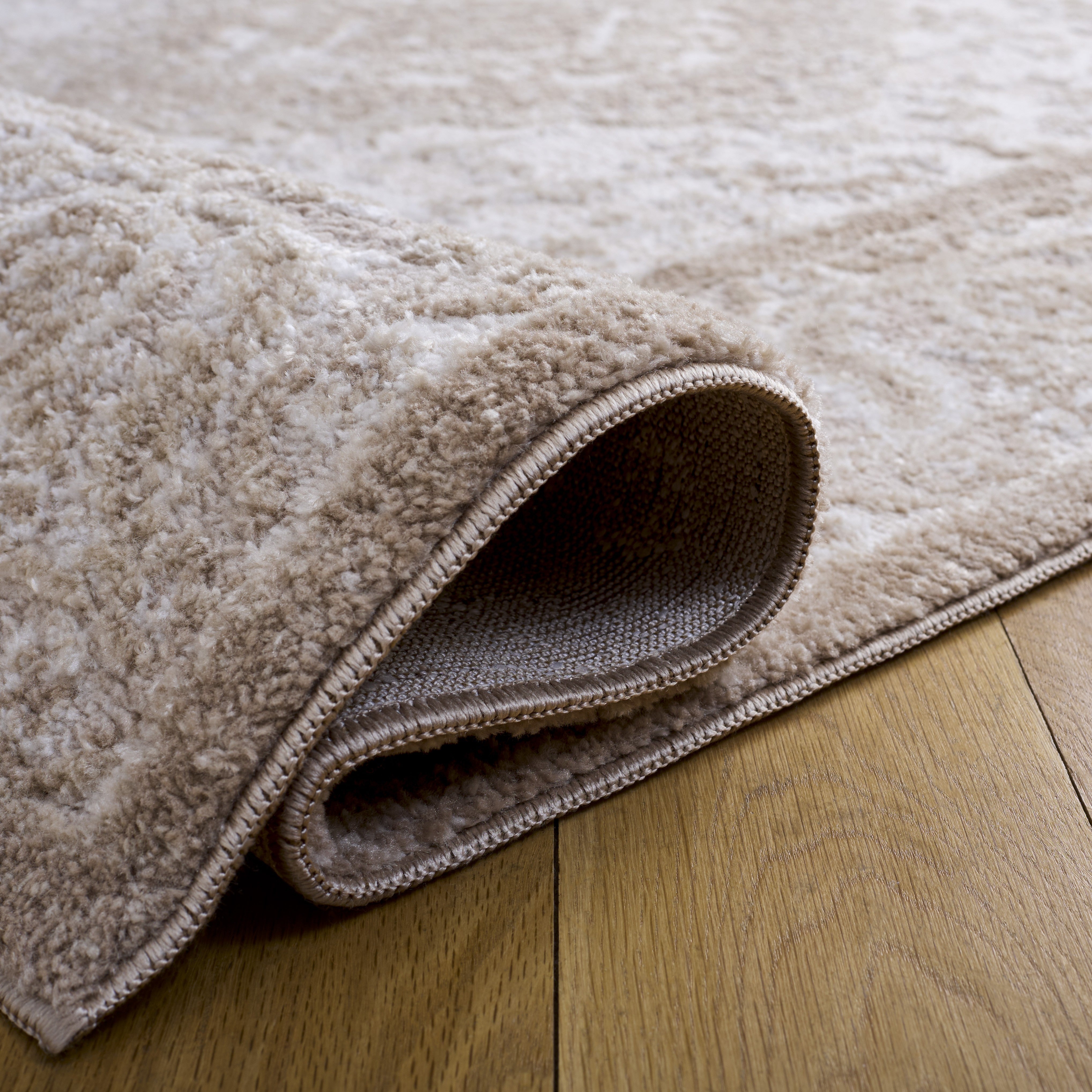LUNARA 320 – IVORY / BEIGE