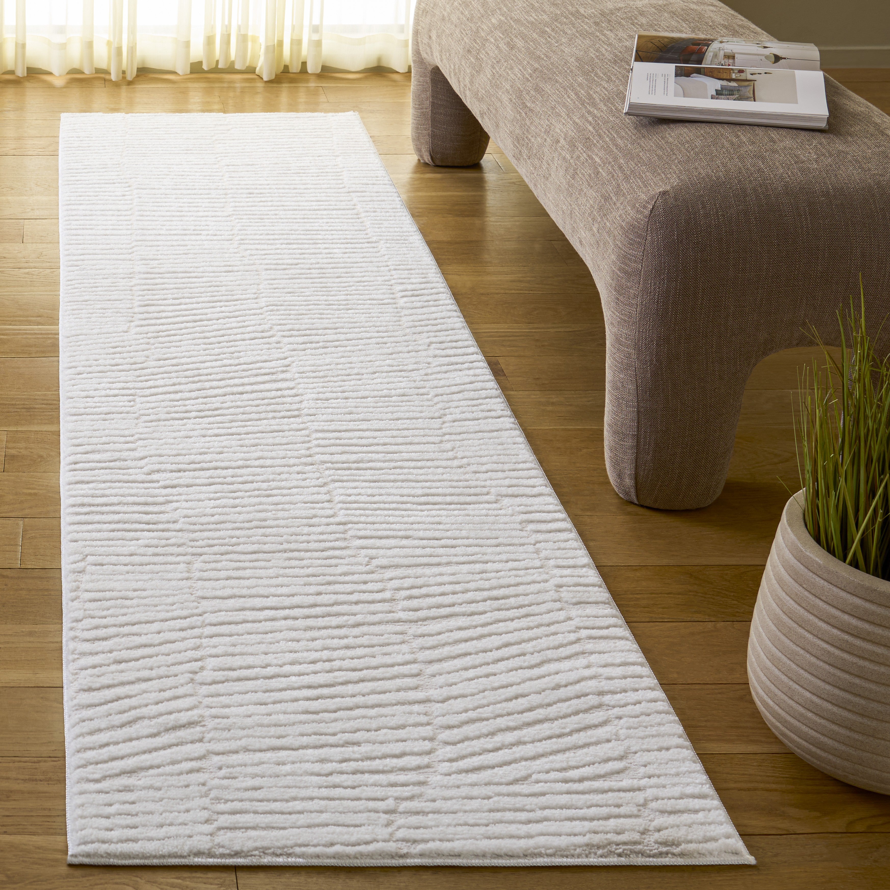 LUNARA 338 – IVORY