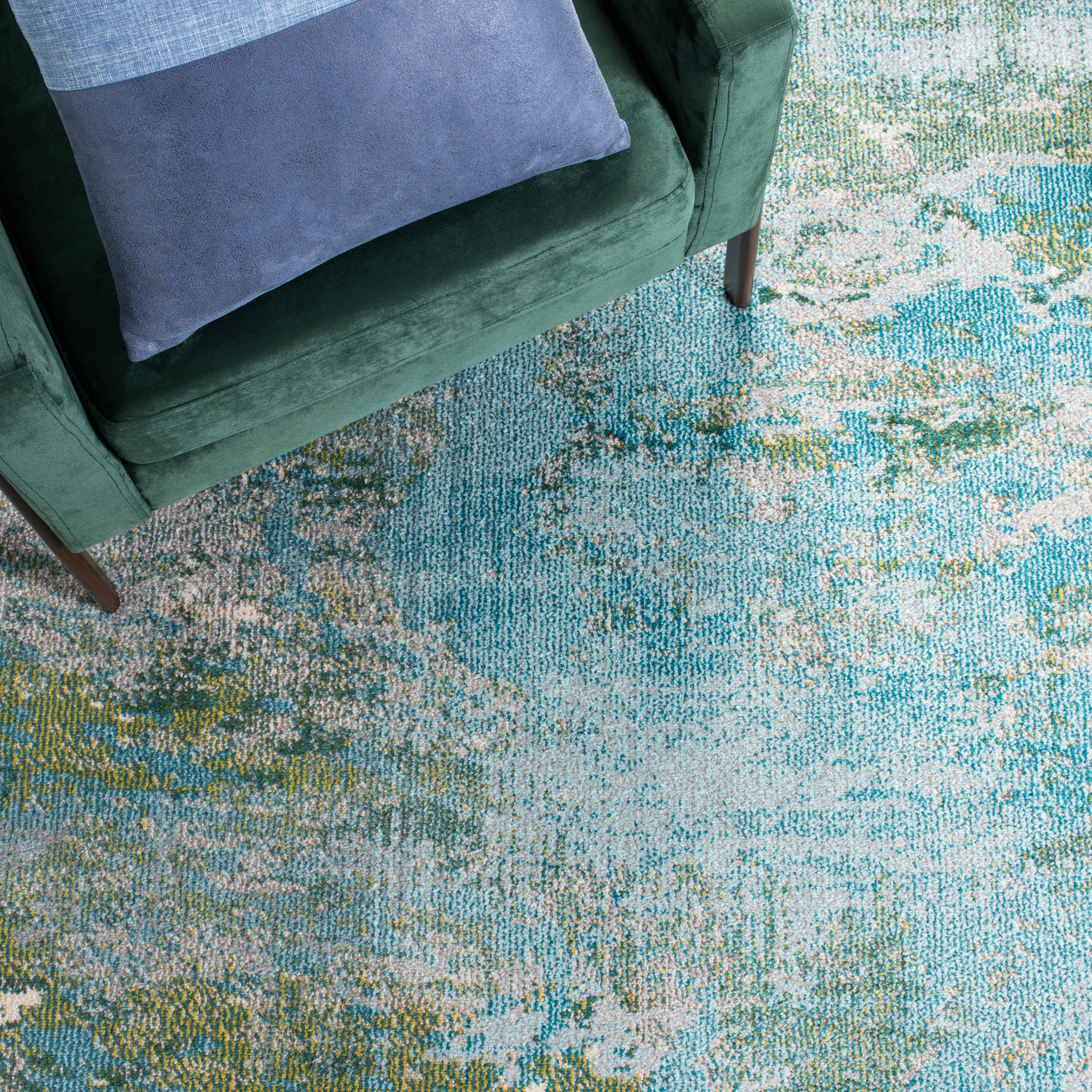 LIGHT BLUE / GREEN