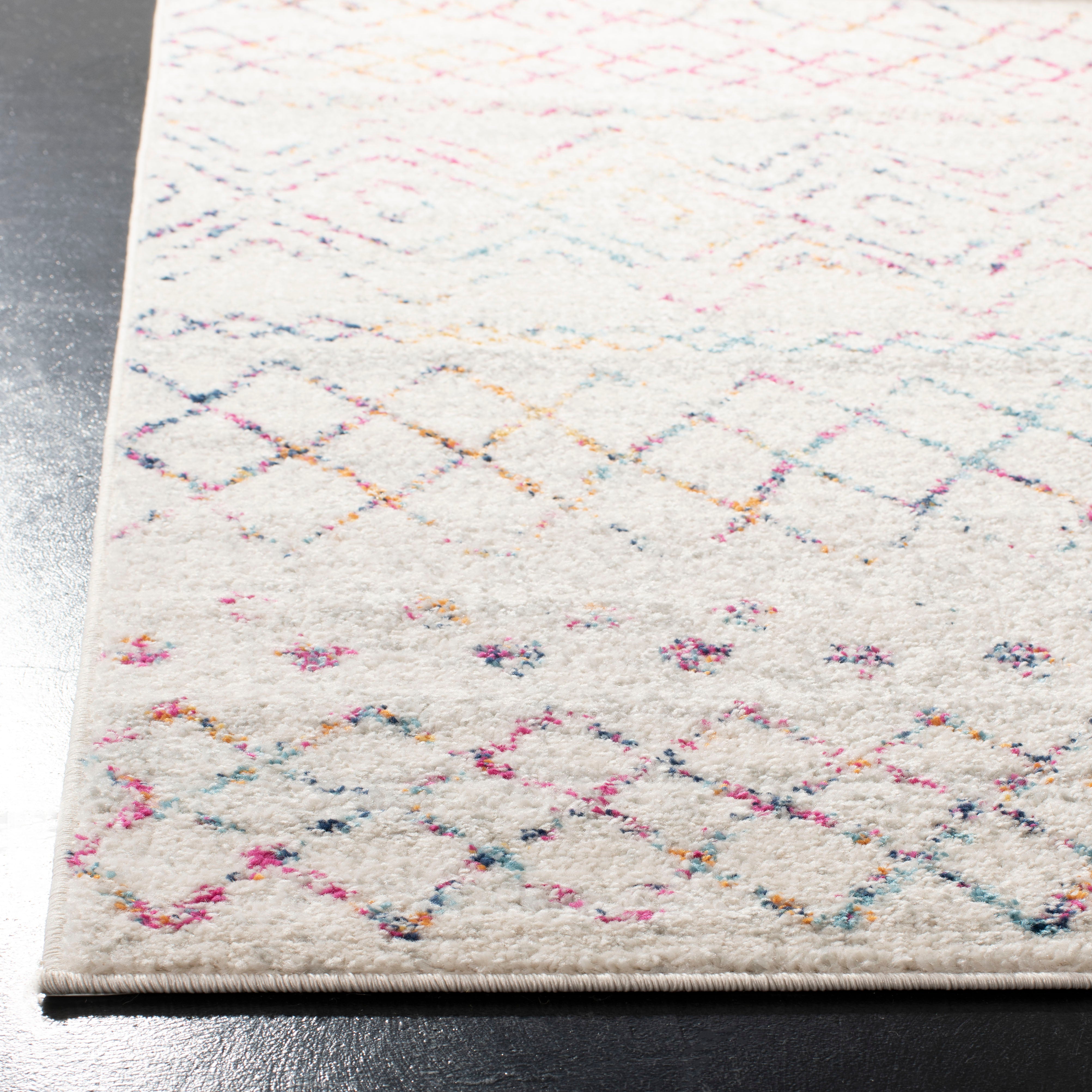 IVORY / FUCHSIA