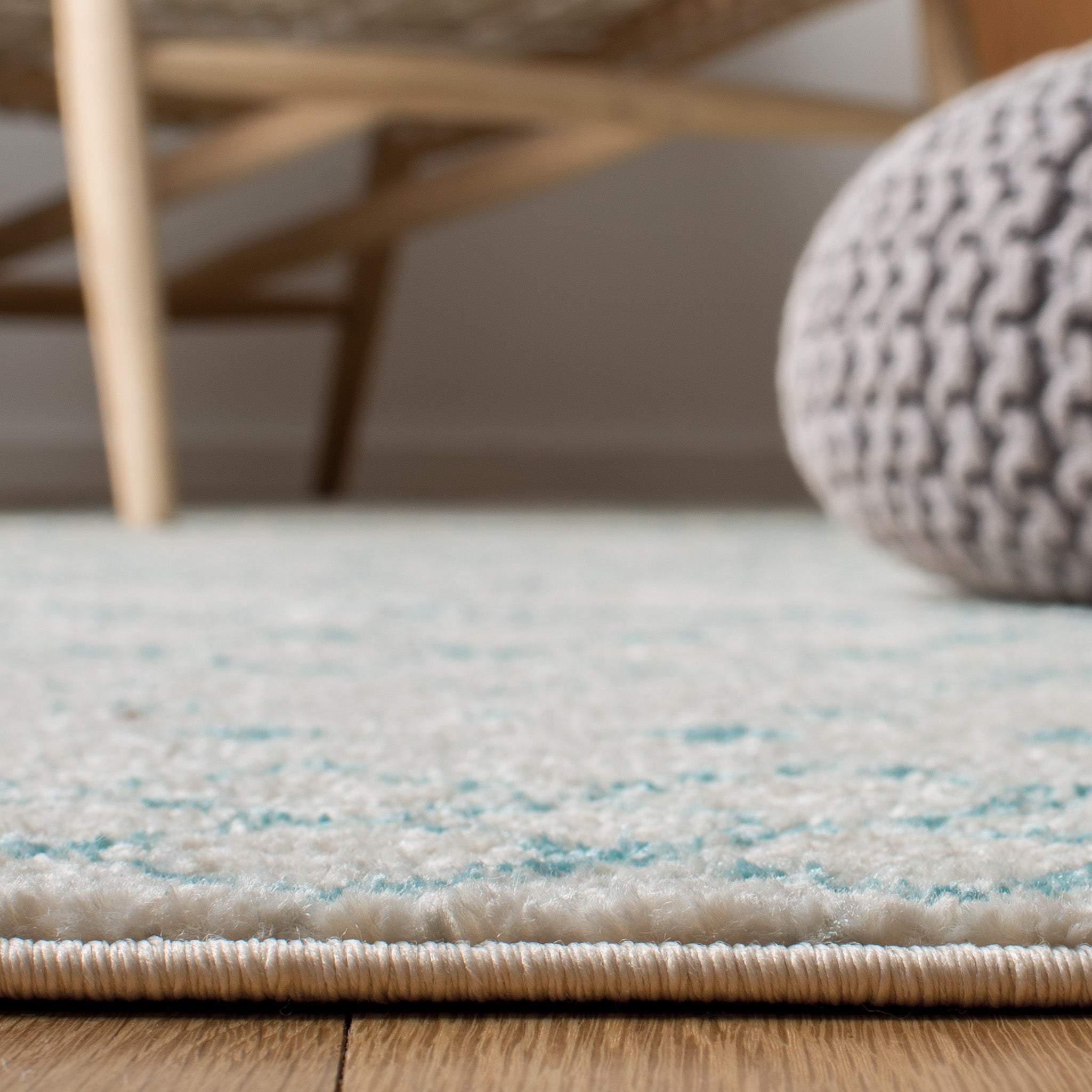IVORY / AQUA