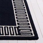 NAVY / IVORY