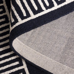NAVY / IVORY