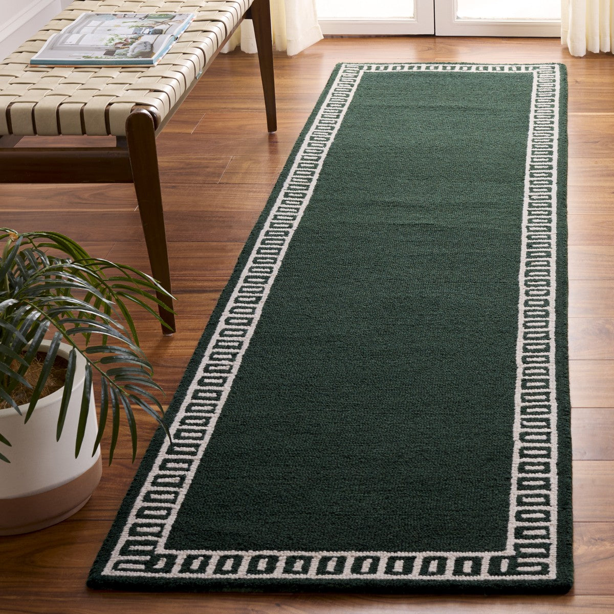 GREEN / IVORY