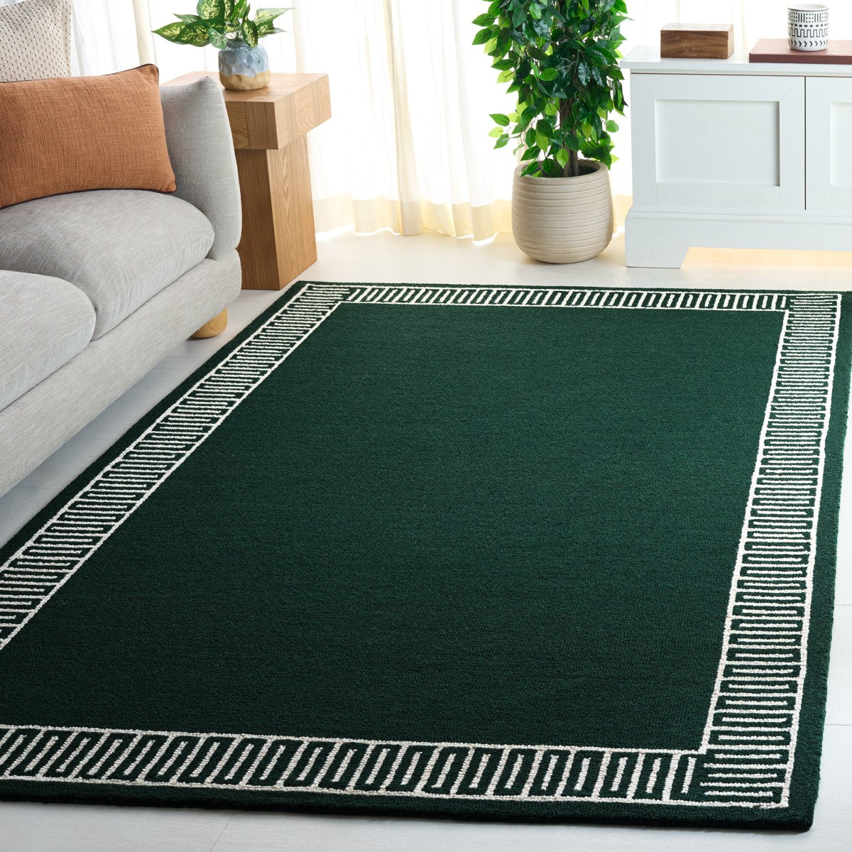 GREEN / IVORY