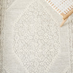 IVORY / GREY