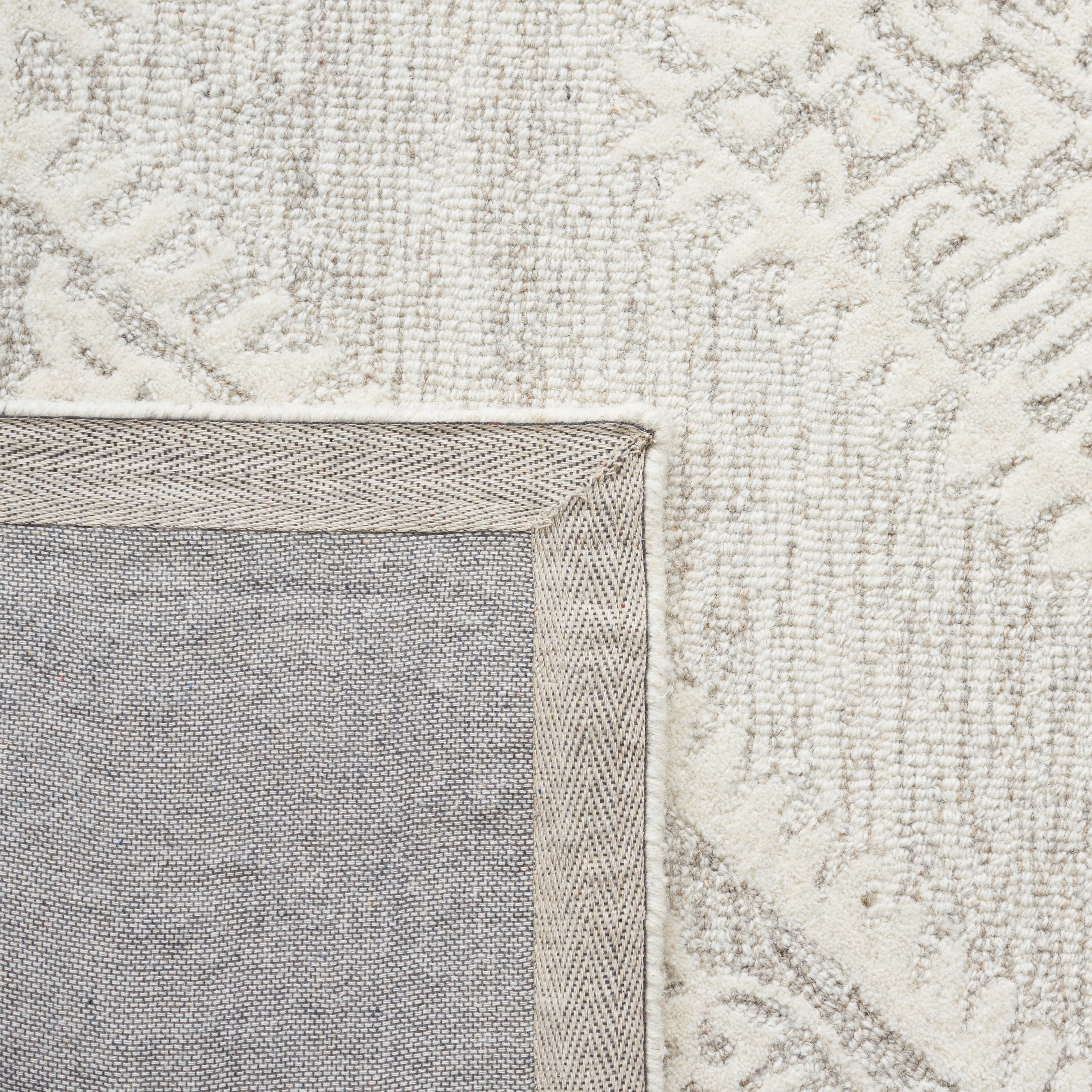 IVORY / GREY