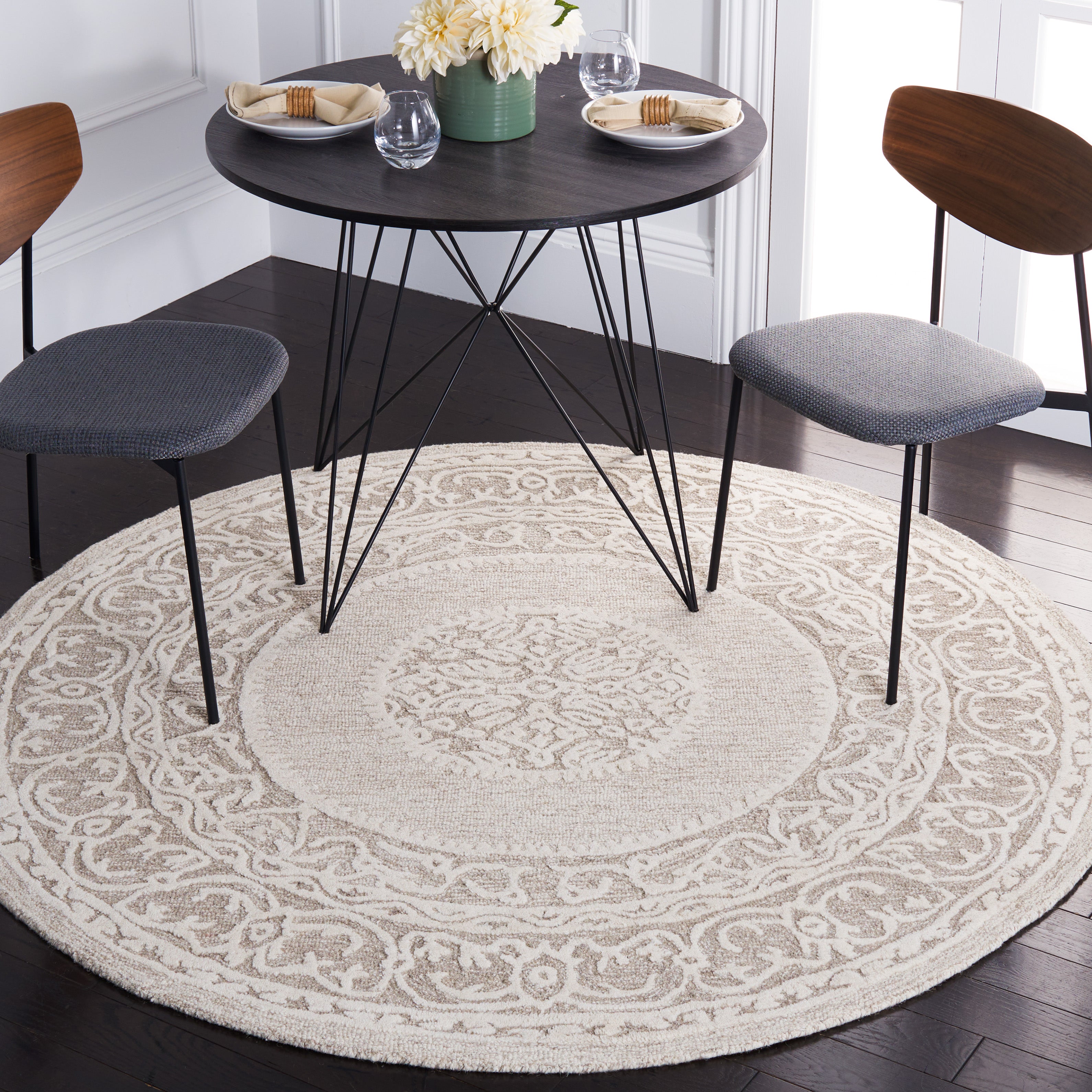 IVORY / GREY