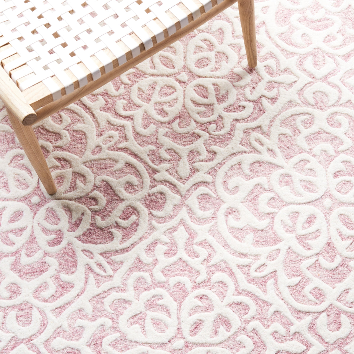 PINK / IVORY