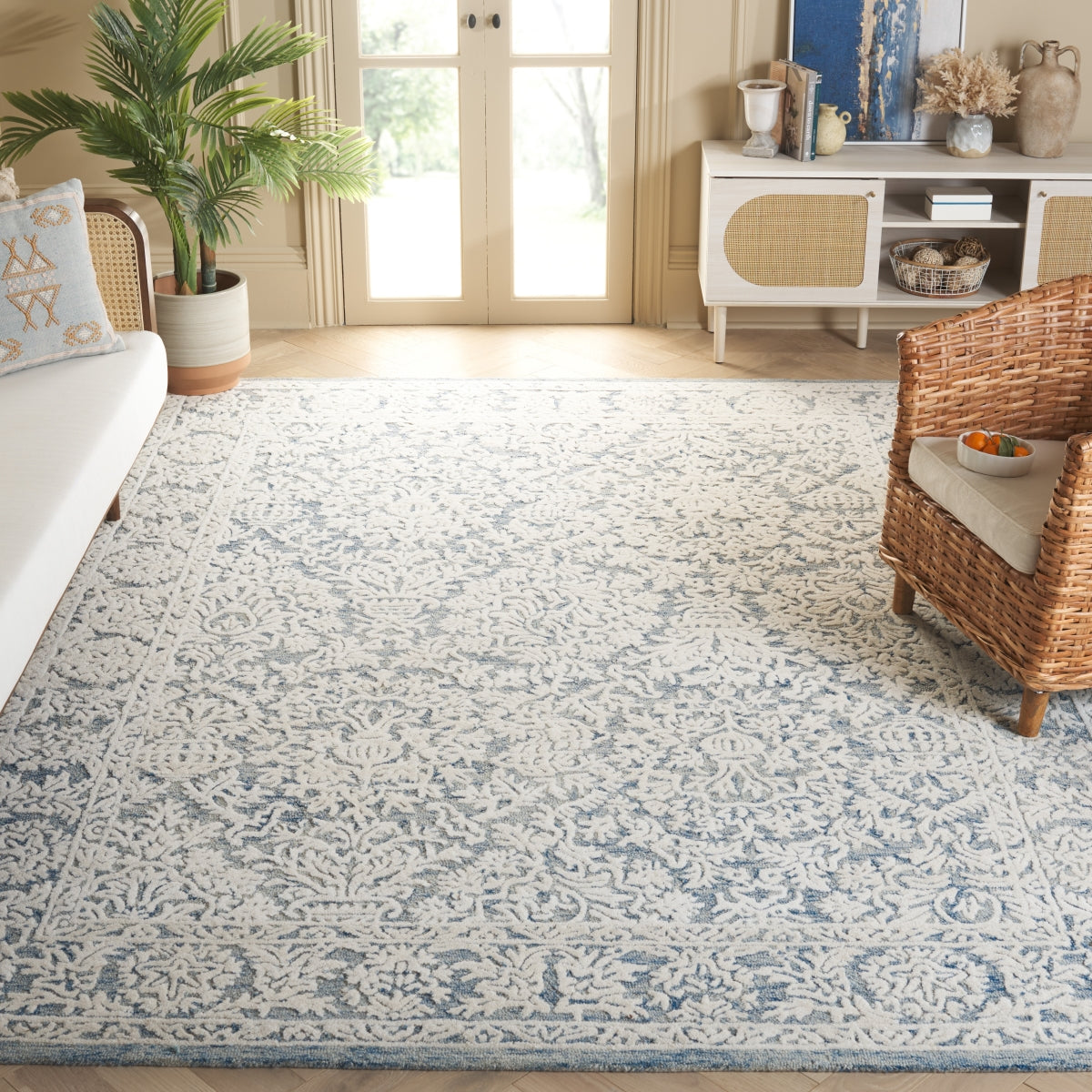 BLUE / IVORY