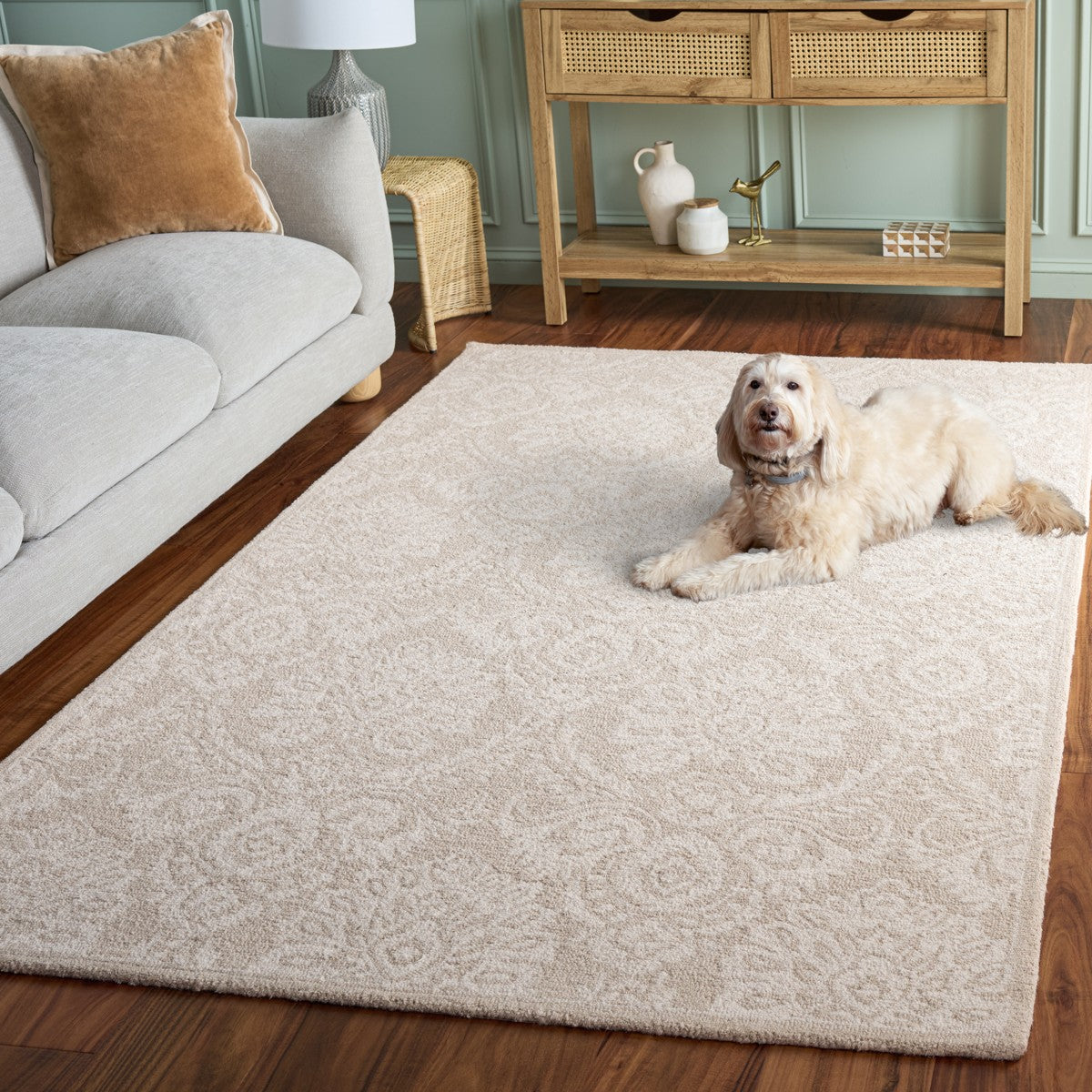 BEIGE / IVORY