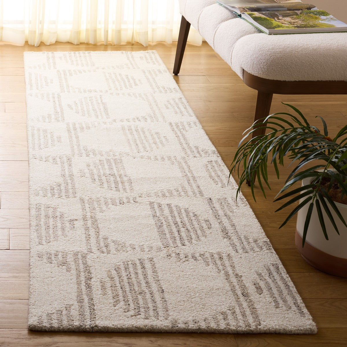 NATURAL / IVORY
